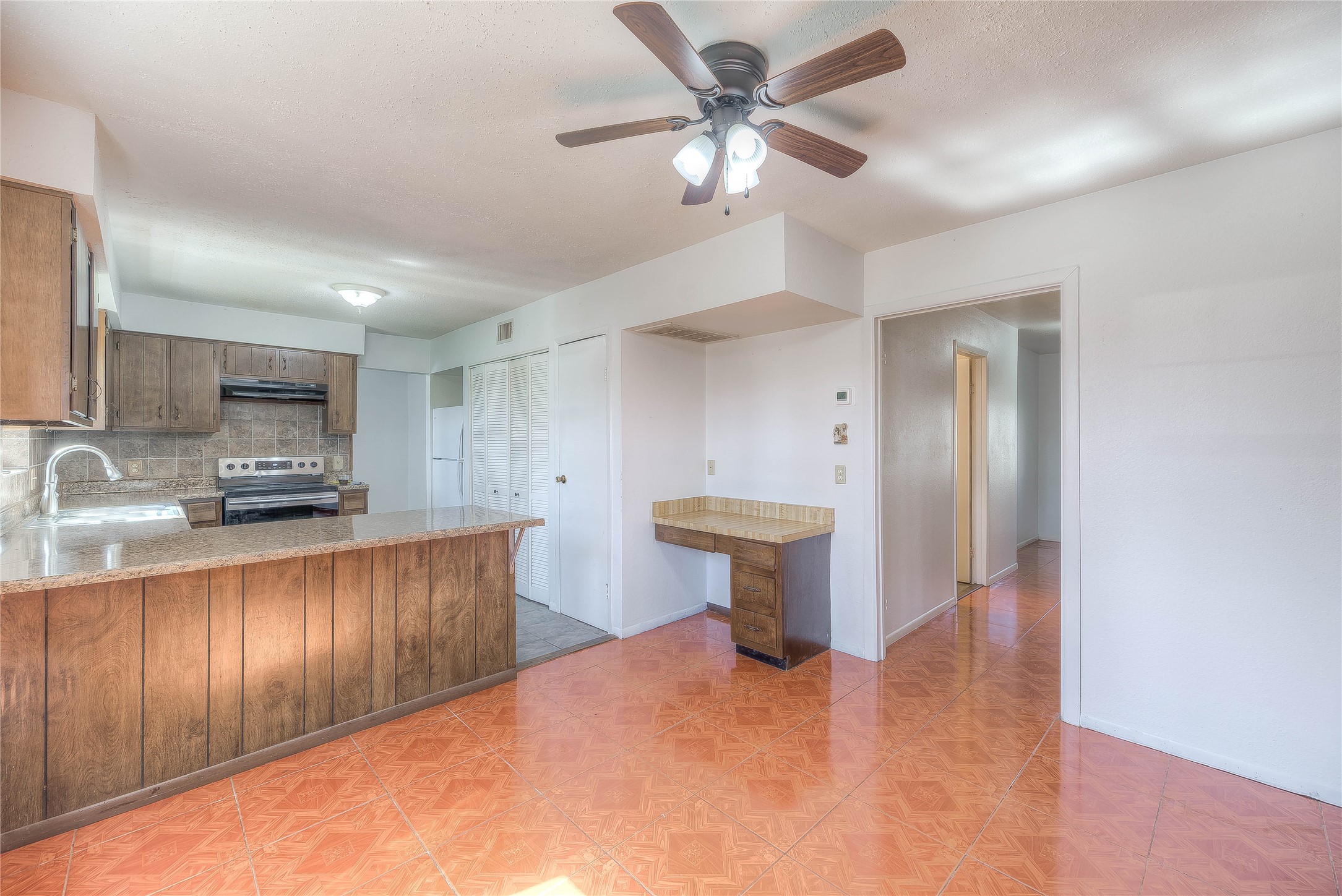 25634 Chestnut Lane Property Photo 8