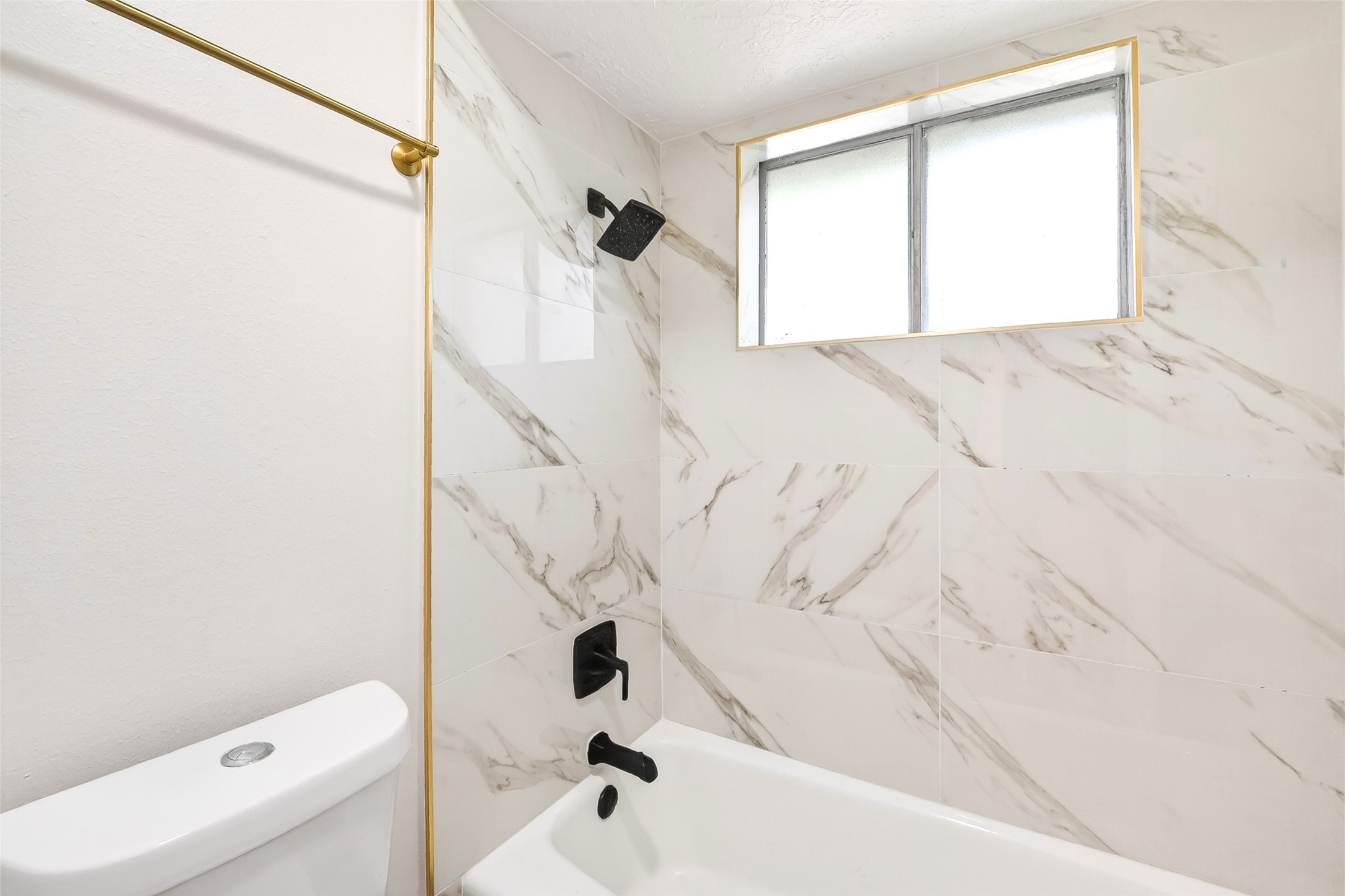 15207 Pleasant Valley Road Property Photo 24