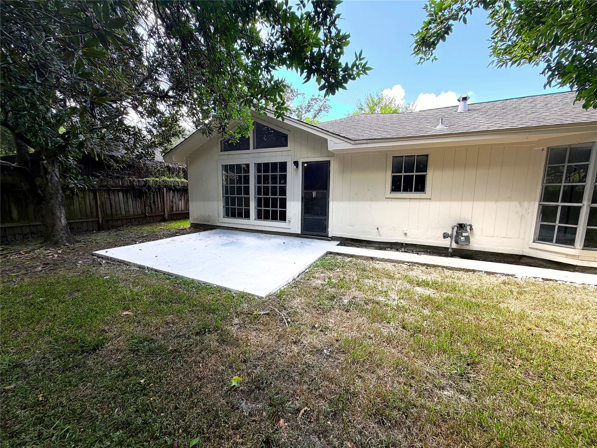 15207 Pleasant Valley Road Property Photo 37