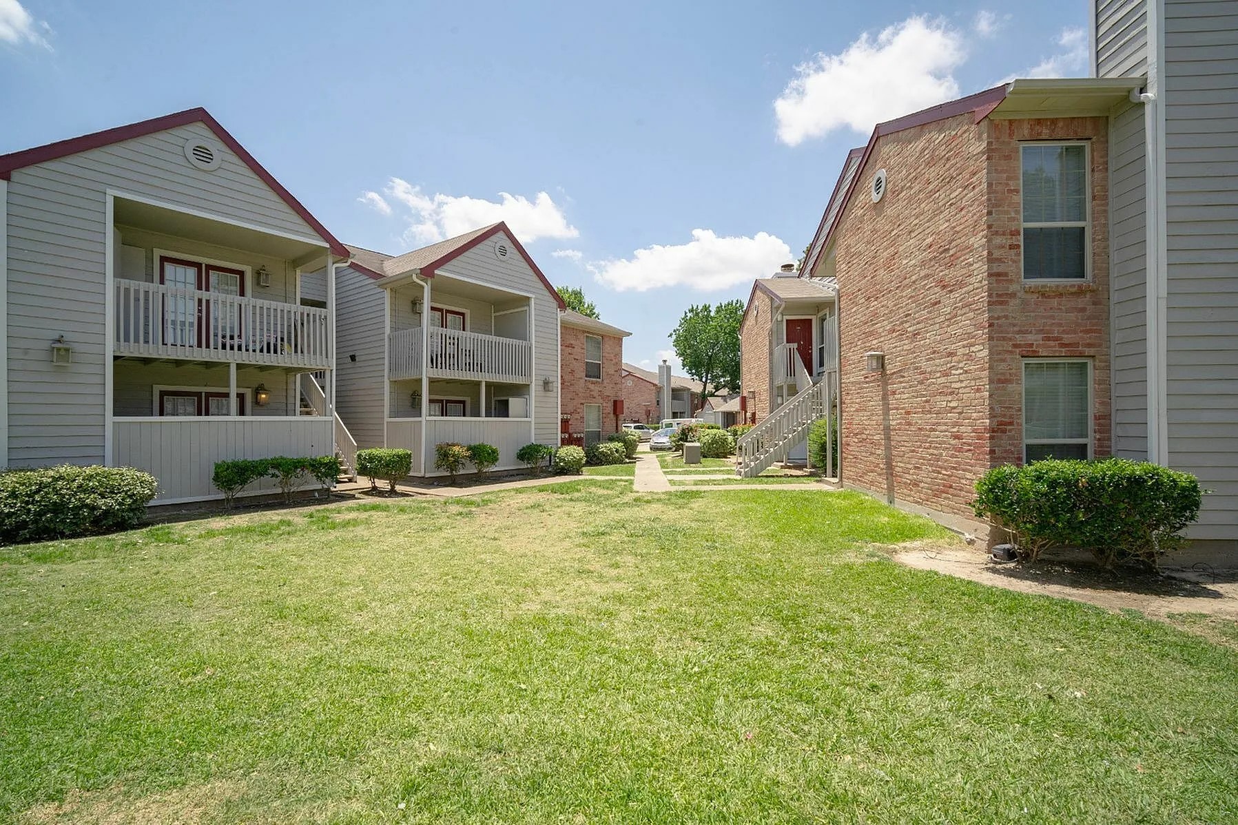 12800 Woodforest Boulevard N1506 Property Photo 6