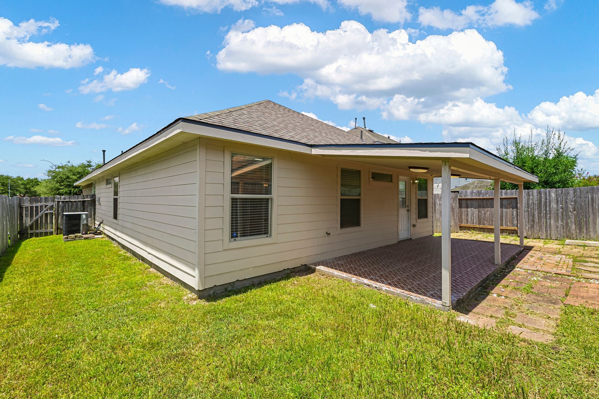 9006 Wildbird Lane Property Photo 32
