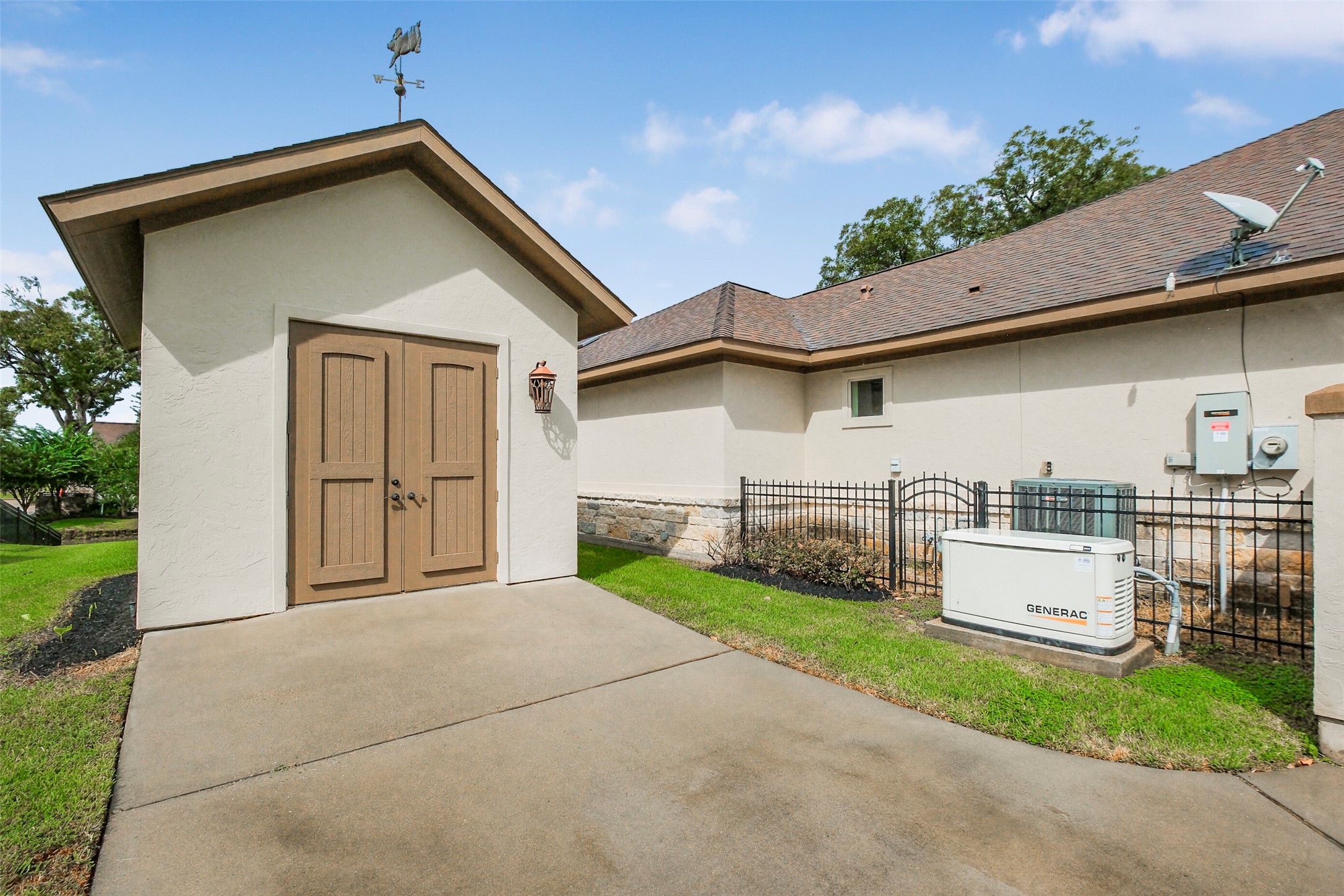 32634 Watersmeet Street Property Photo 44