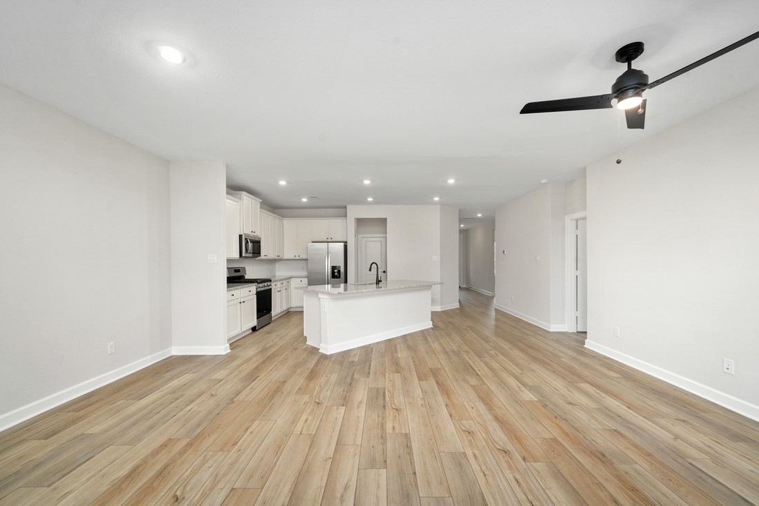 6015 Diamond Leaf Court Property Photo 9