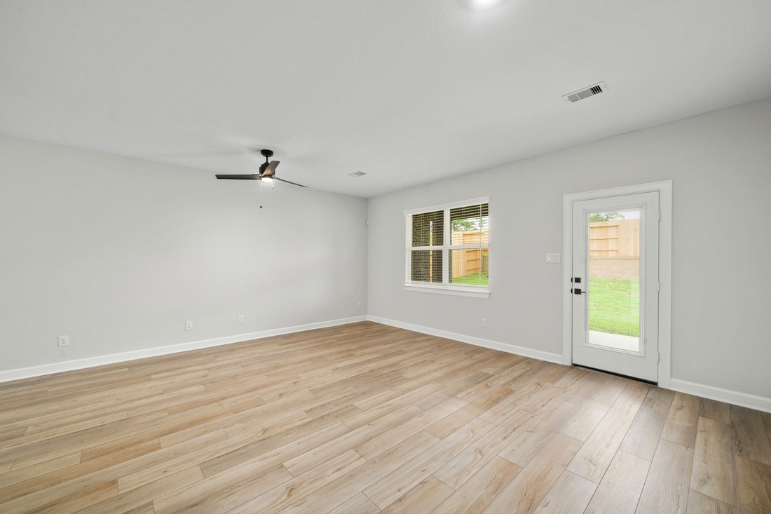 6015 Diamond Leaf Court Property Photo 11