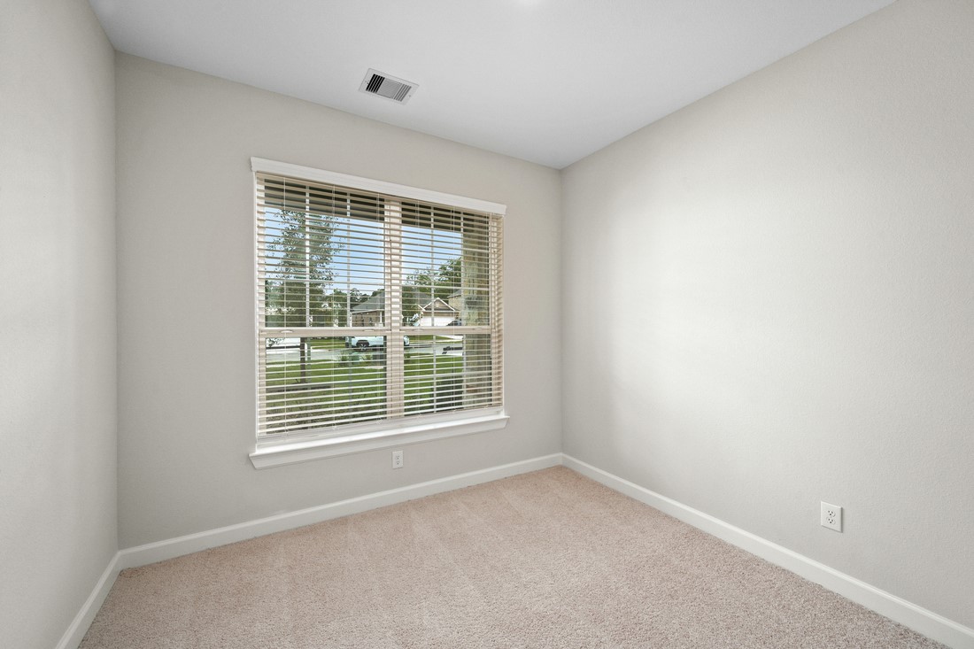 6015 Diamond Leaf Court Property Photo 17