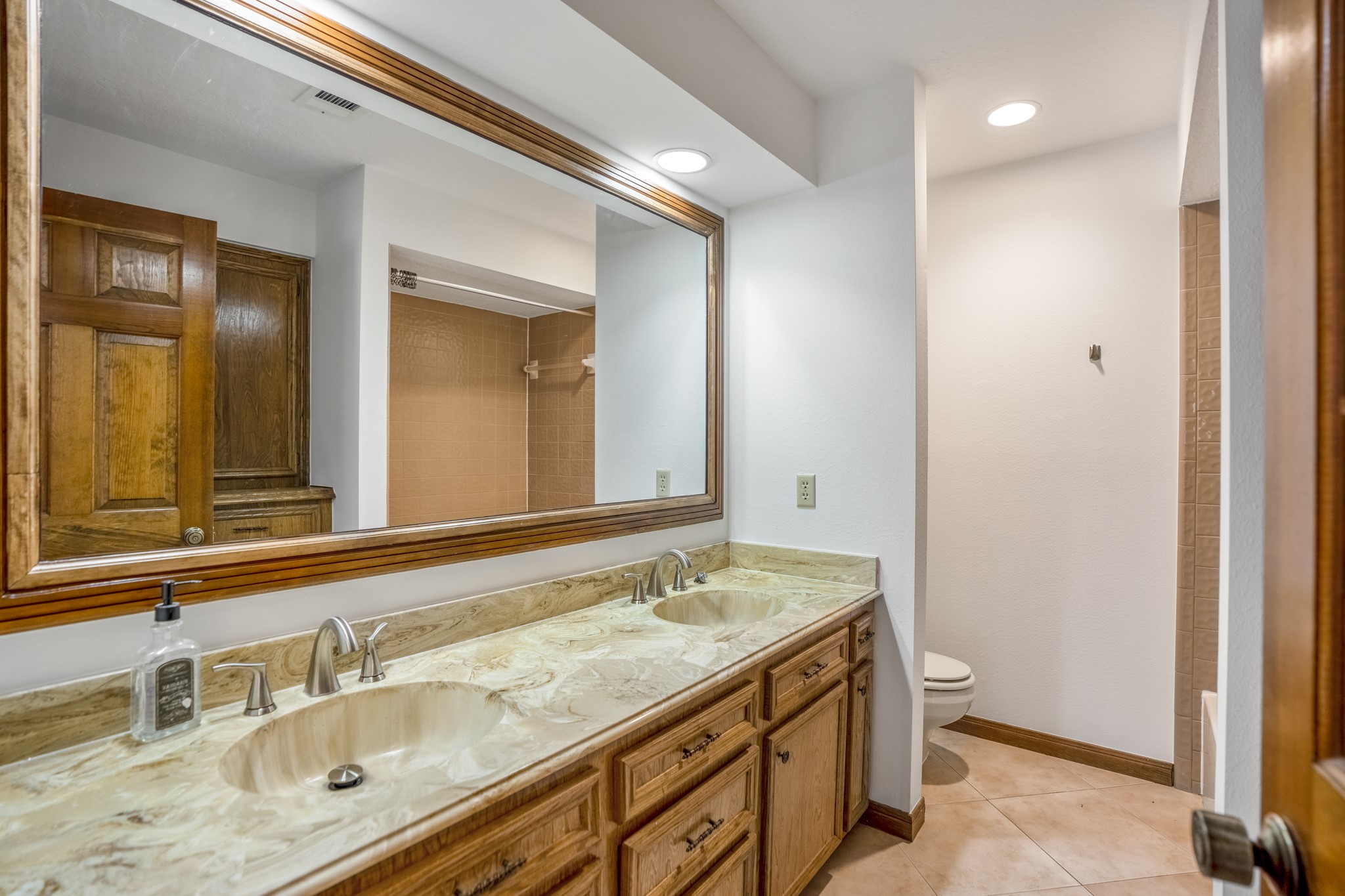 38 Devonshire Drive Property Photo 30