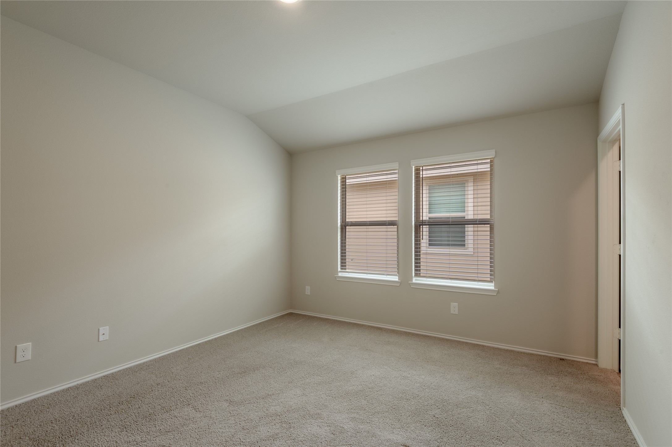 217 Rockbridge Drive Property Photo 14