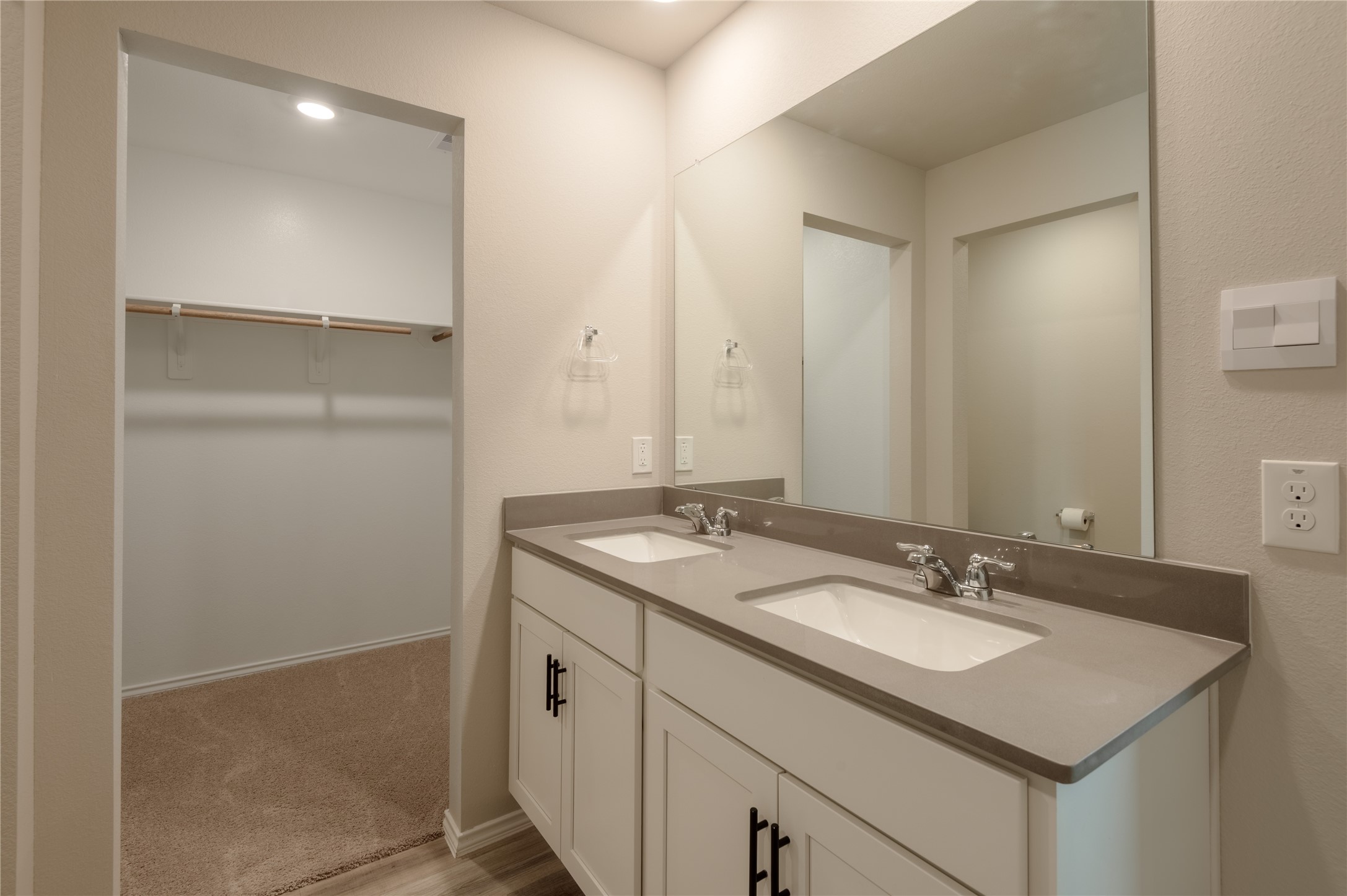 217 Rockbridge Drive Property Photo 17