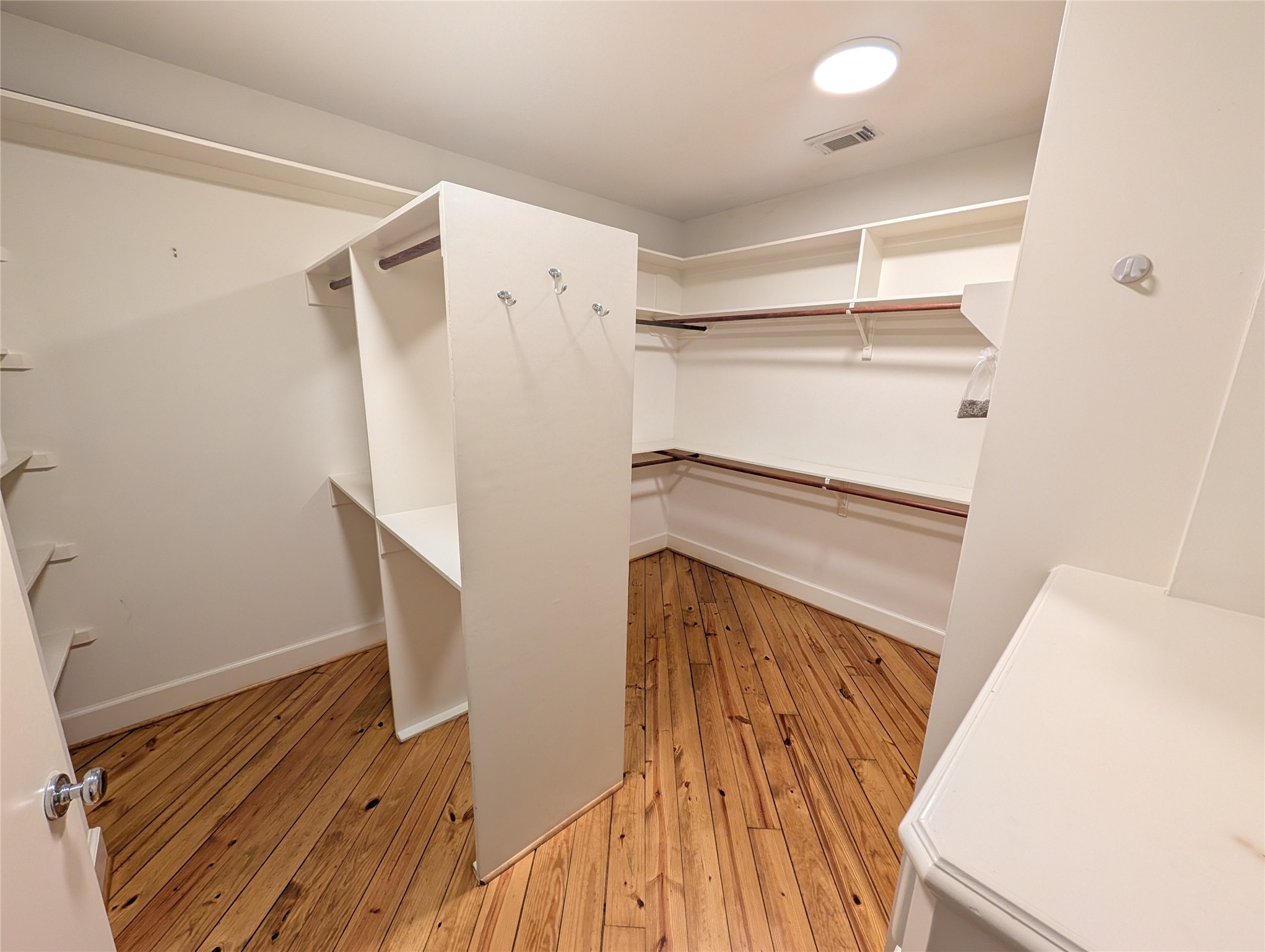 903 Hartman Street Property Photo 14