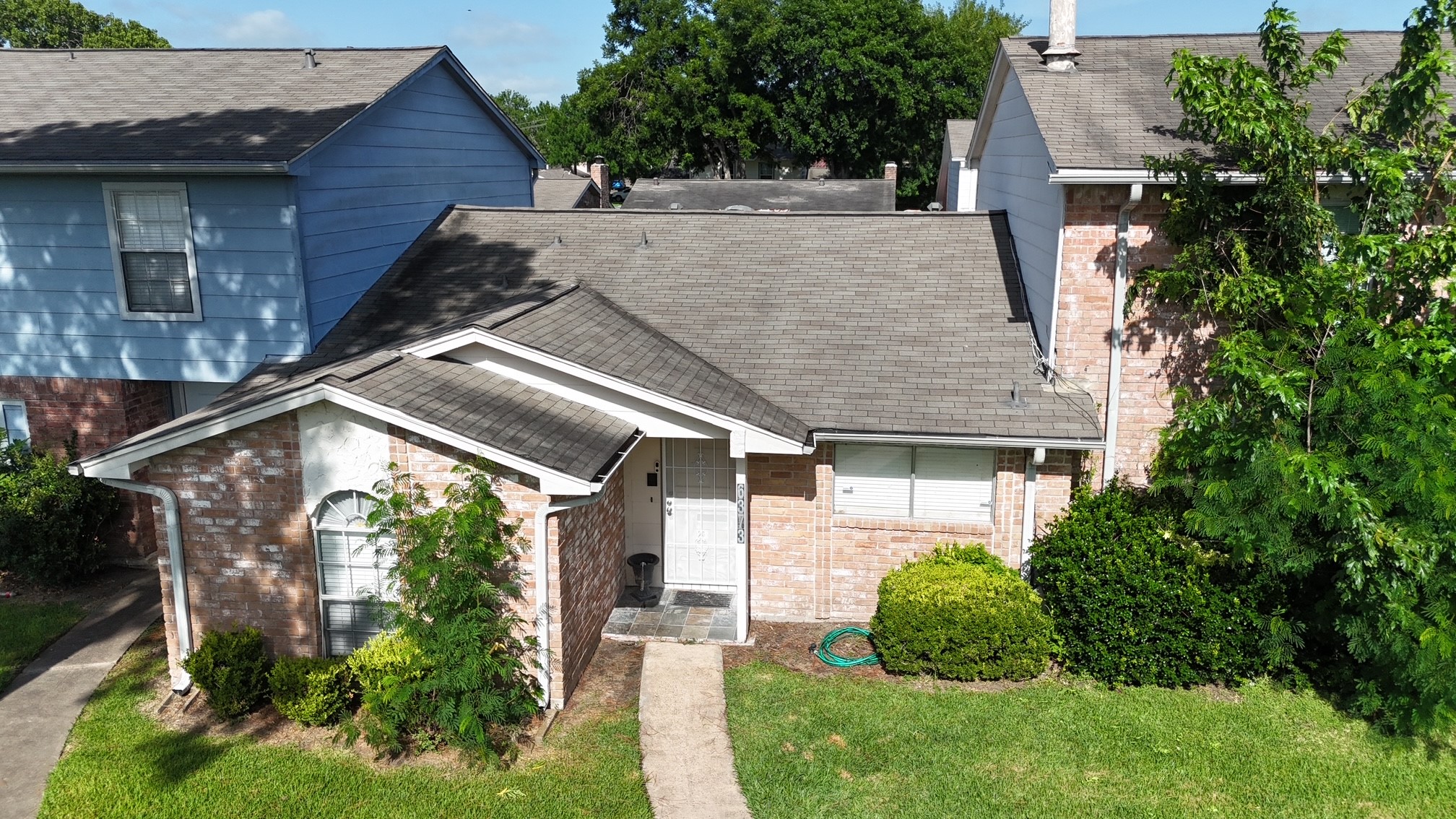 6373 S Briar Bayou Drive Property Photo 1