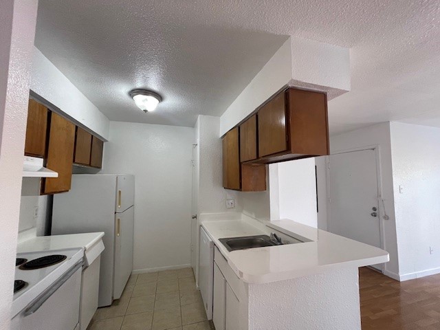 9201 Clarewood Drive 357 Property Photo 10