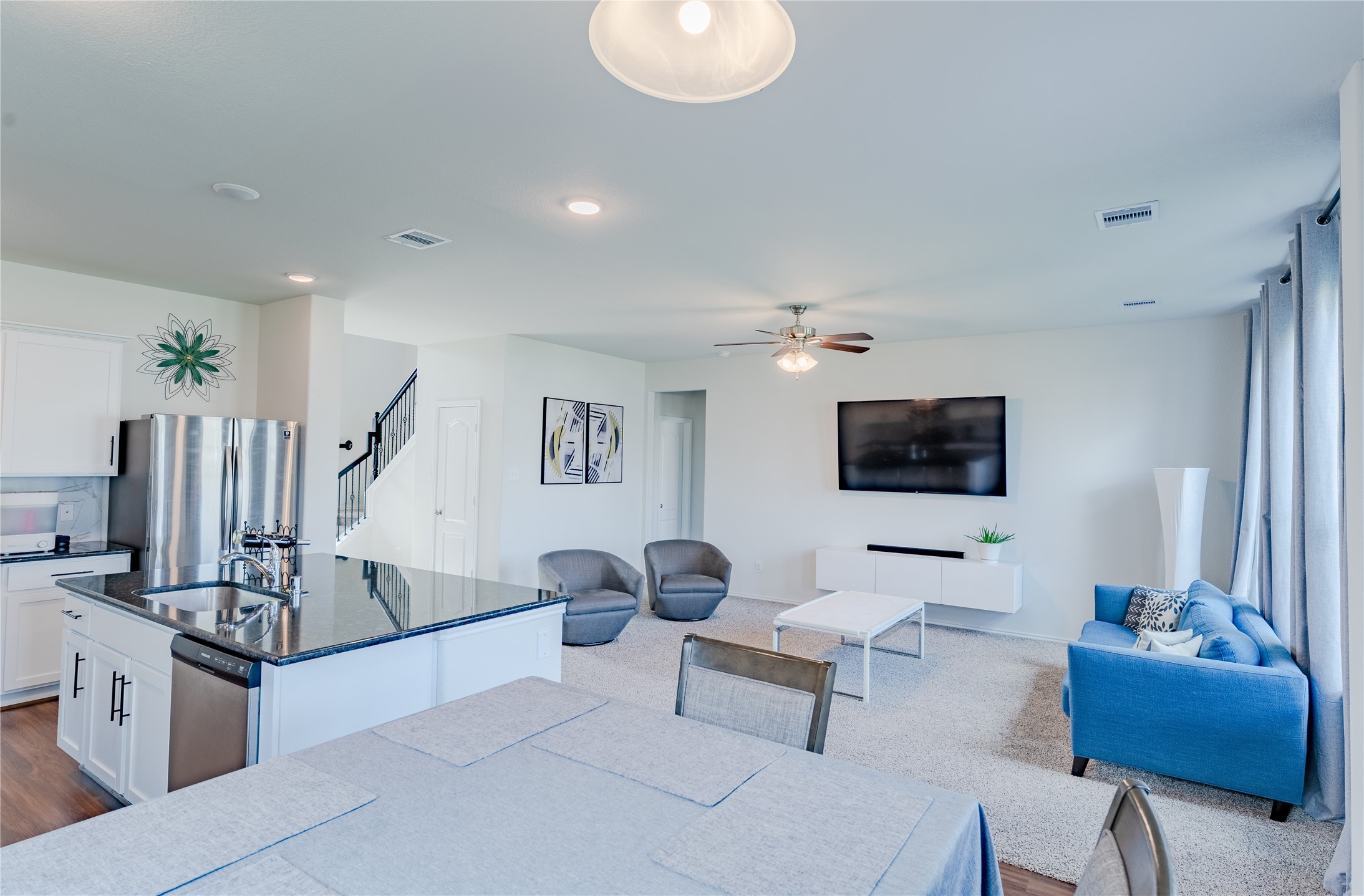 8327 Threadfin Way Property Photo 1