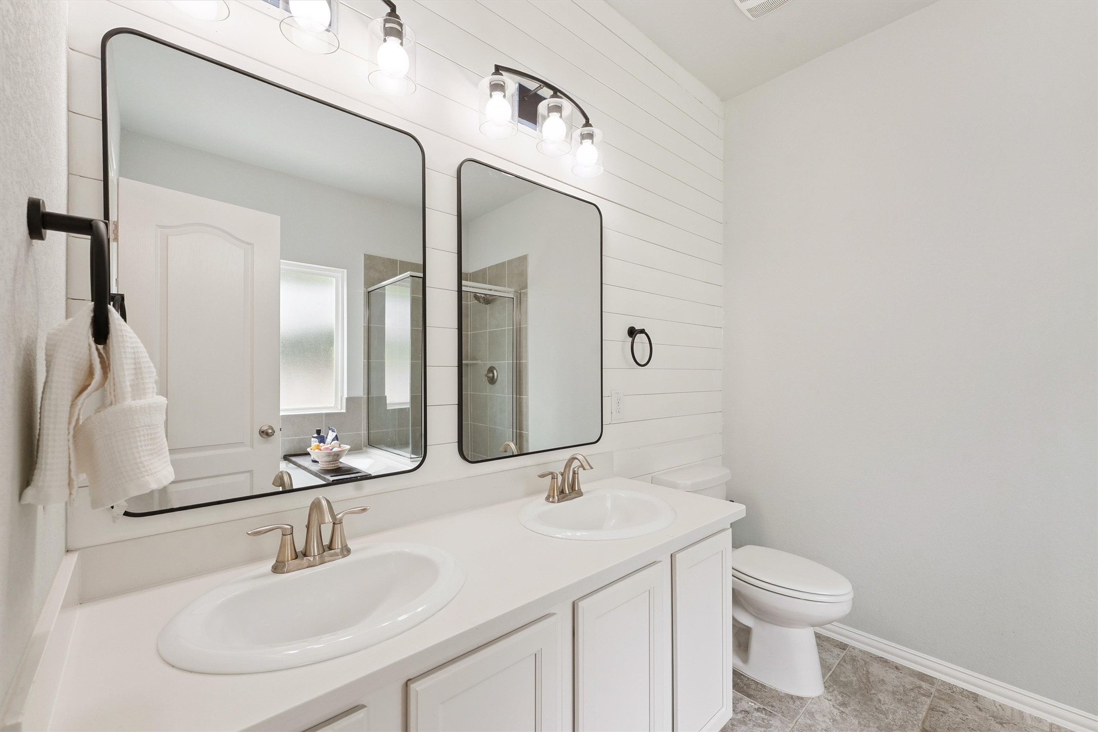 5114 Wyatt James Lane Property Photo 14