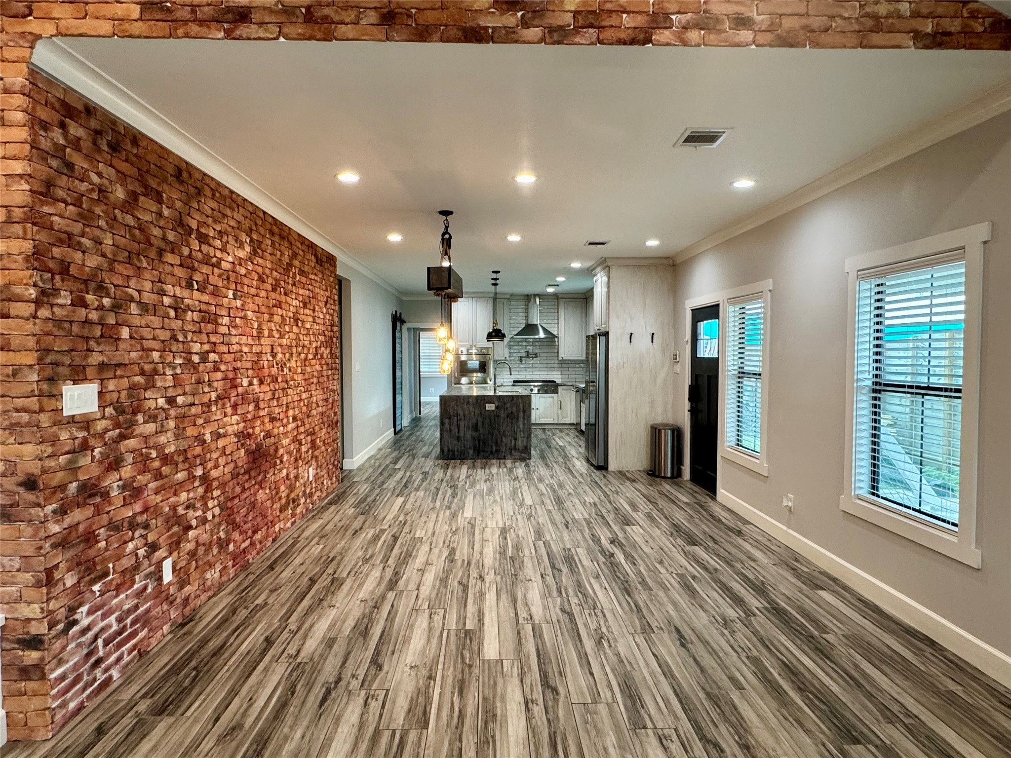 1914 Elysian Street Property Photo 8