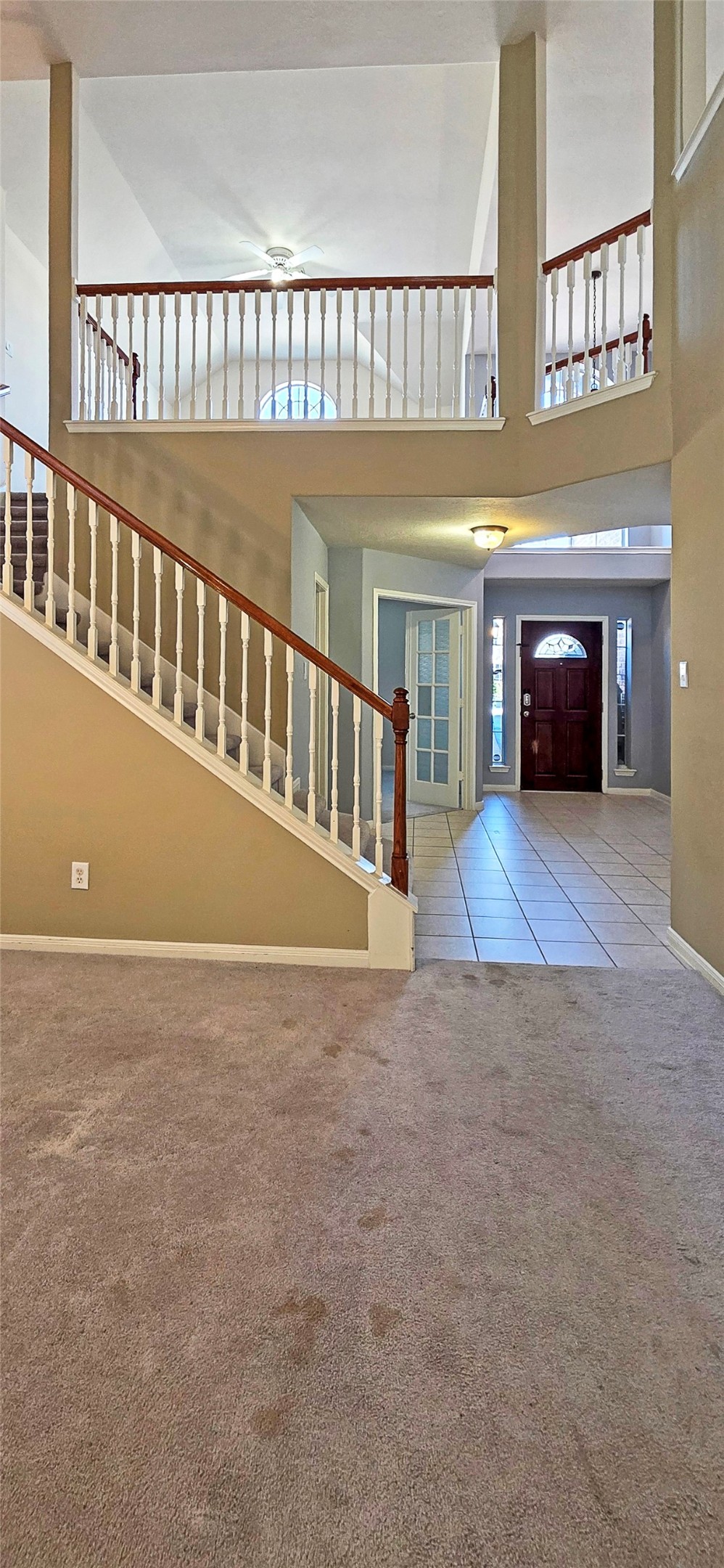 2202 Drake Falls Drive Property Photo 8