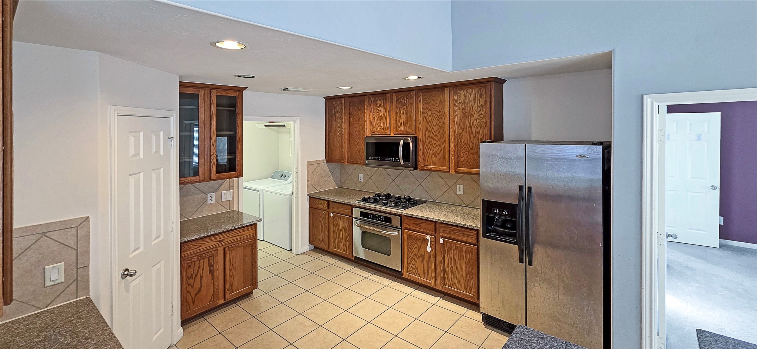 2202 Drake Falls Drive Property Photo 18