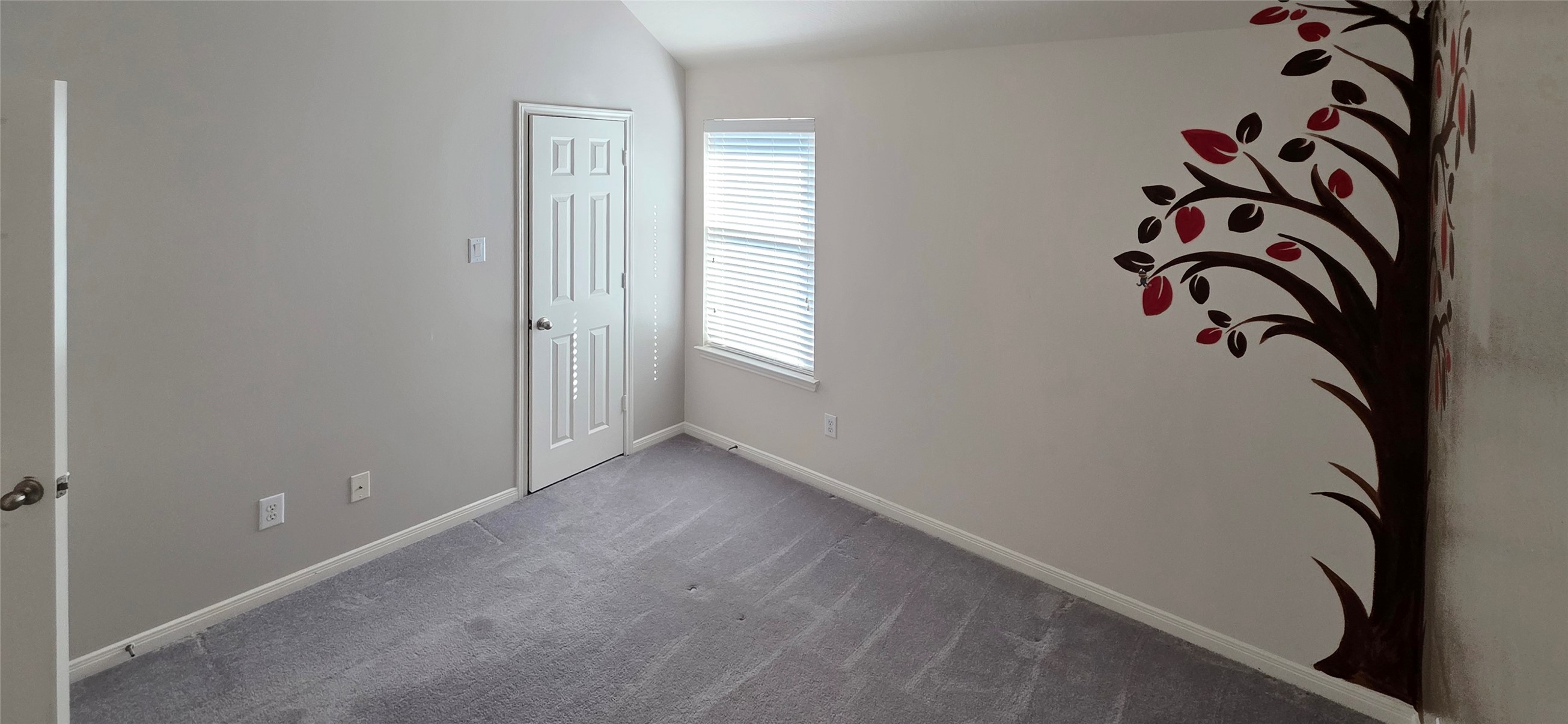 2202 Drake Falls Drive Property Photo 34