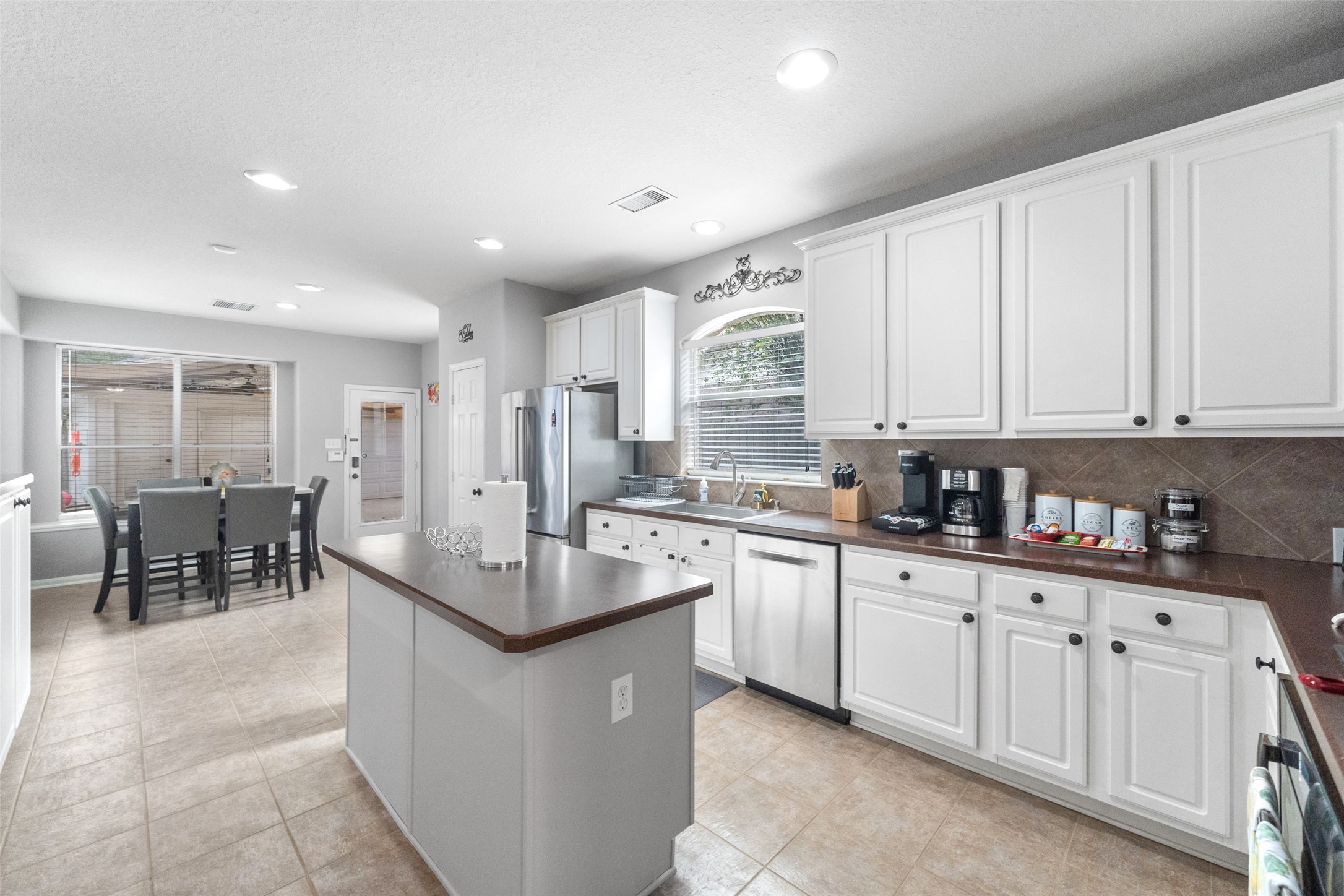 6 W Prairie Dawn Circle Property Photo 10