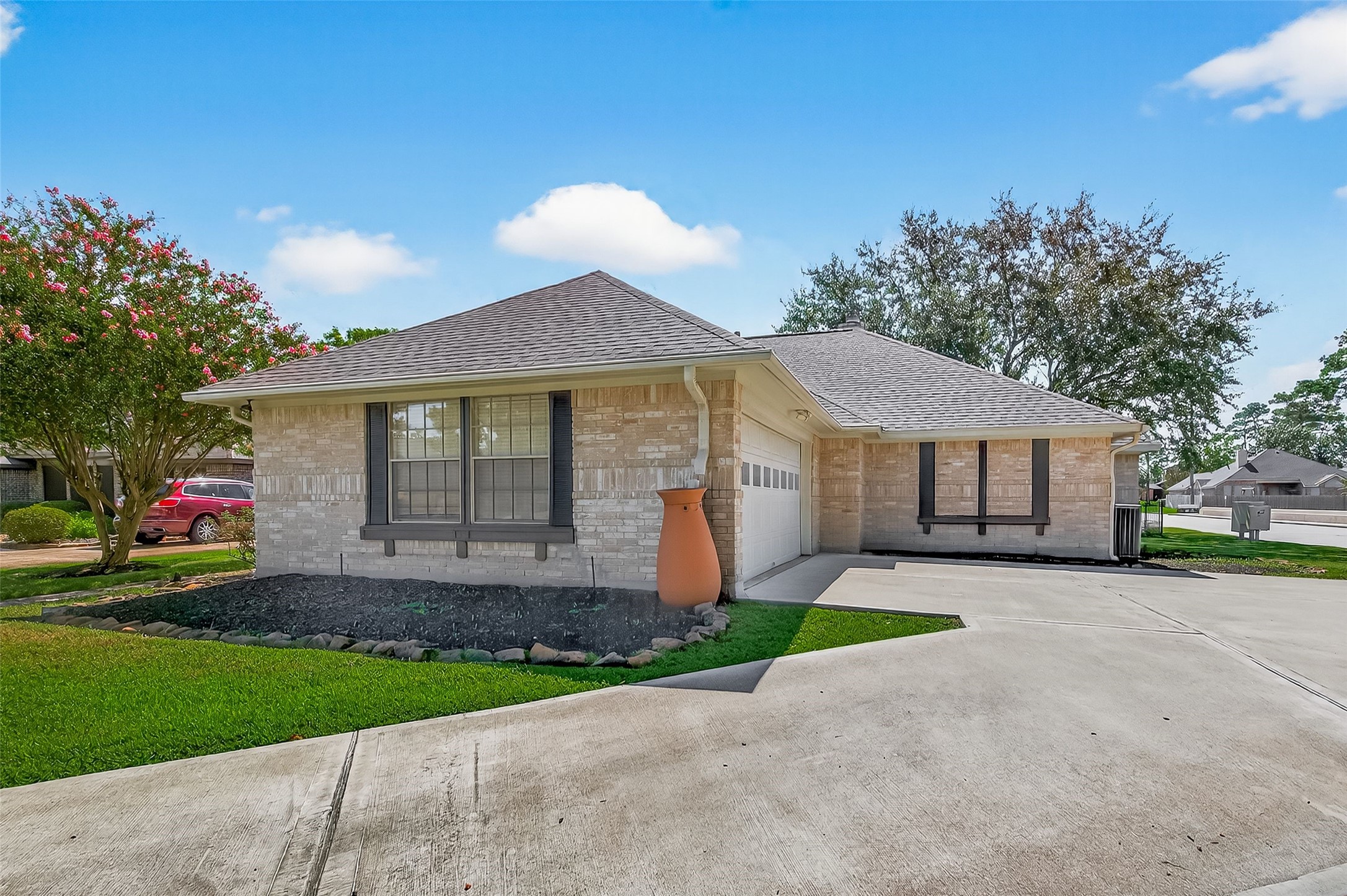 19002 Caddy Circle Property Photo 1