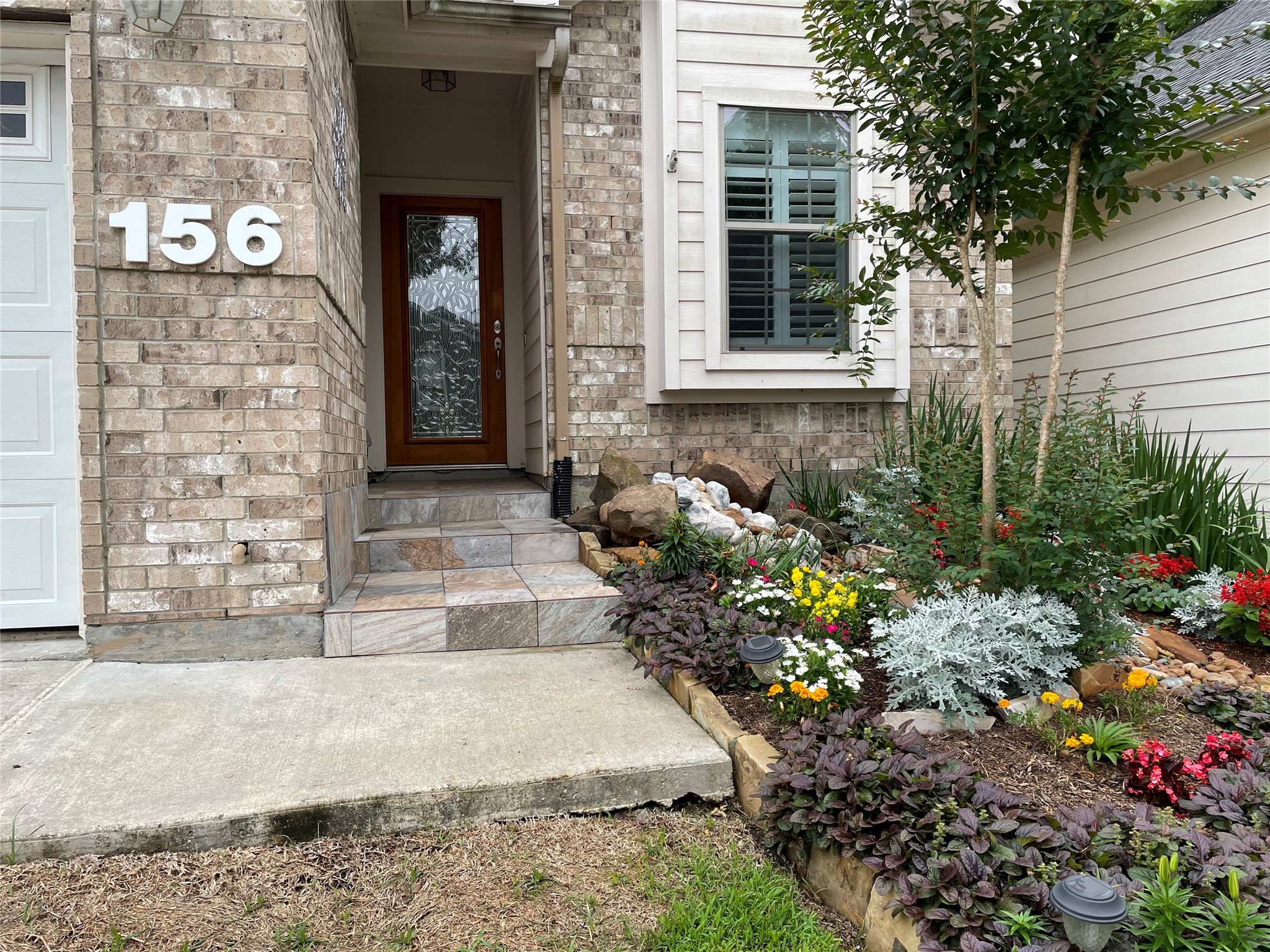156 Harbour Town Drive Property Photo 2
