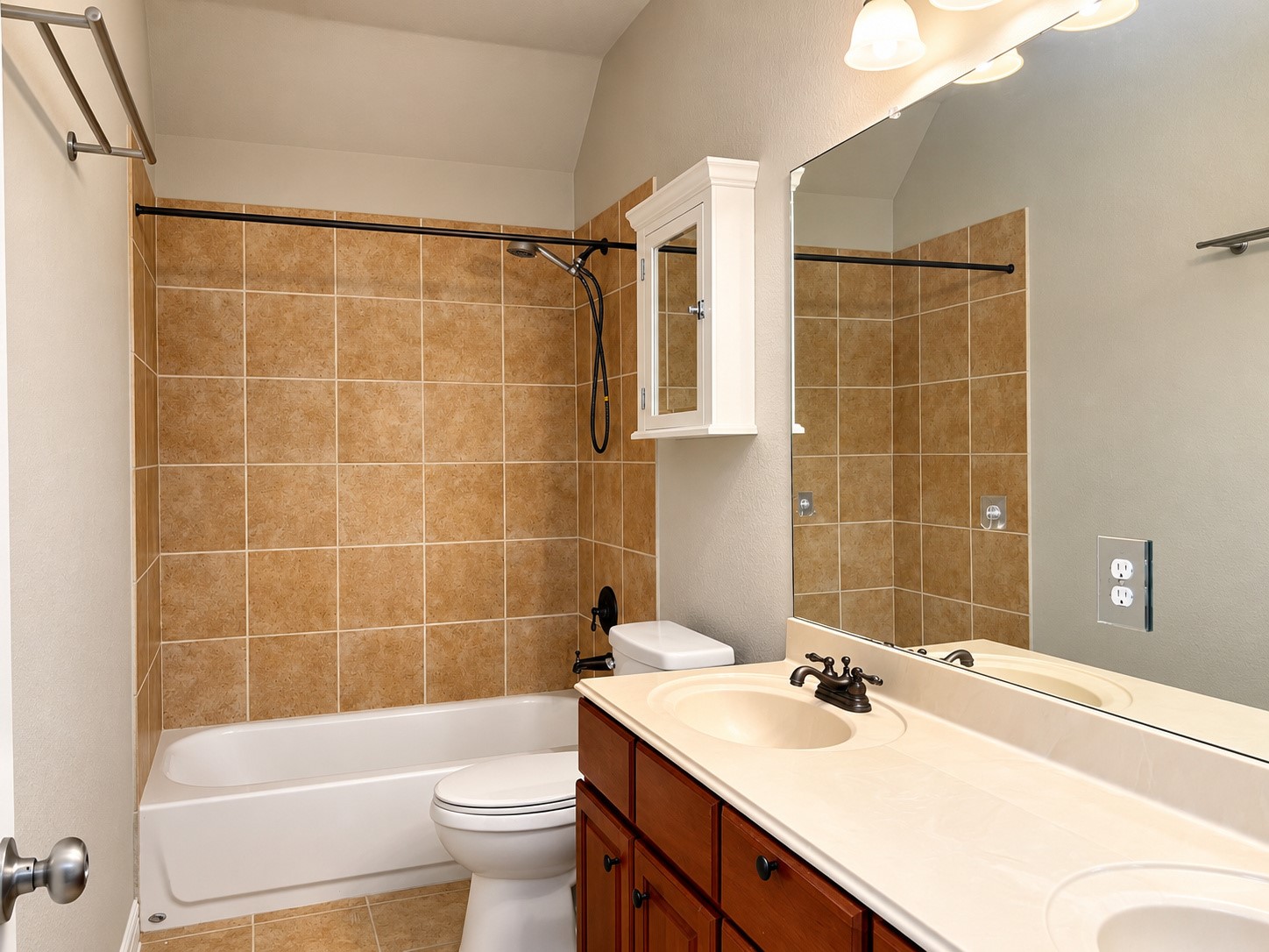 646 Spring Forest Drive Property Photo 14