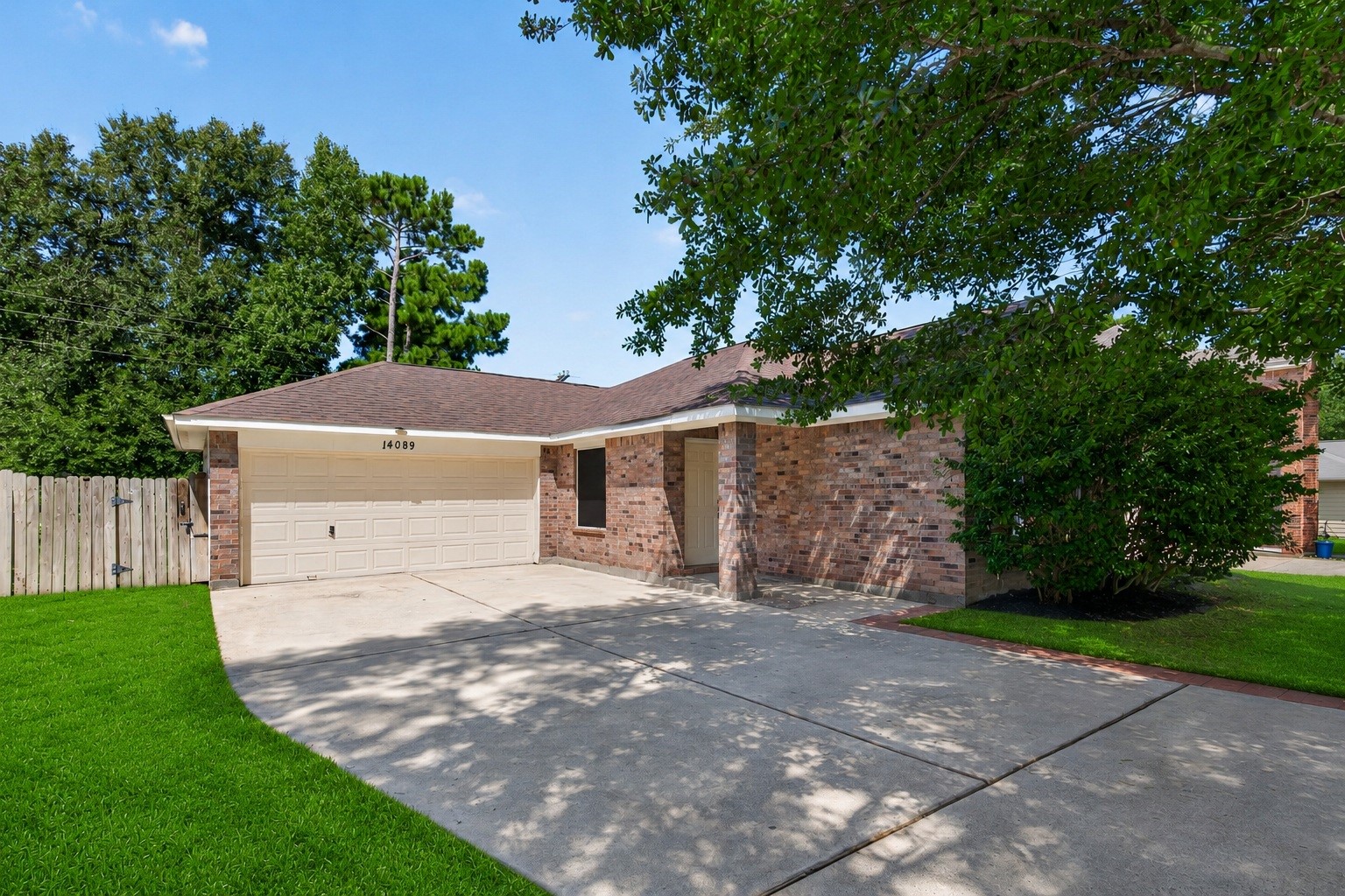 14089 Broken Arrow Drive Property Photo 1