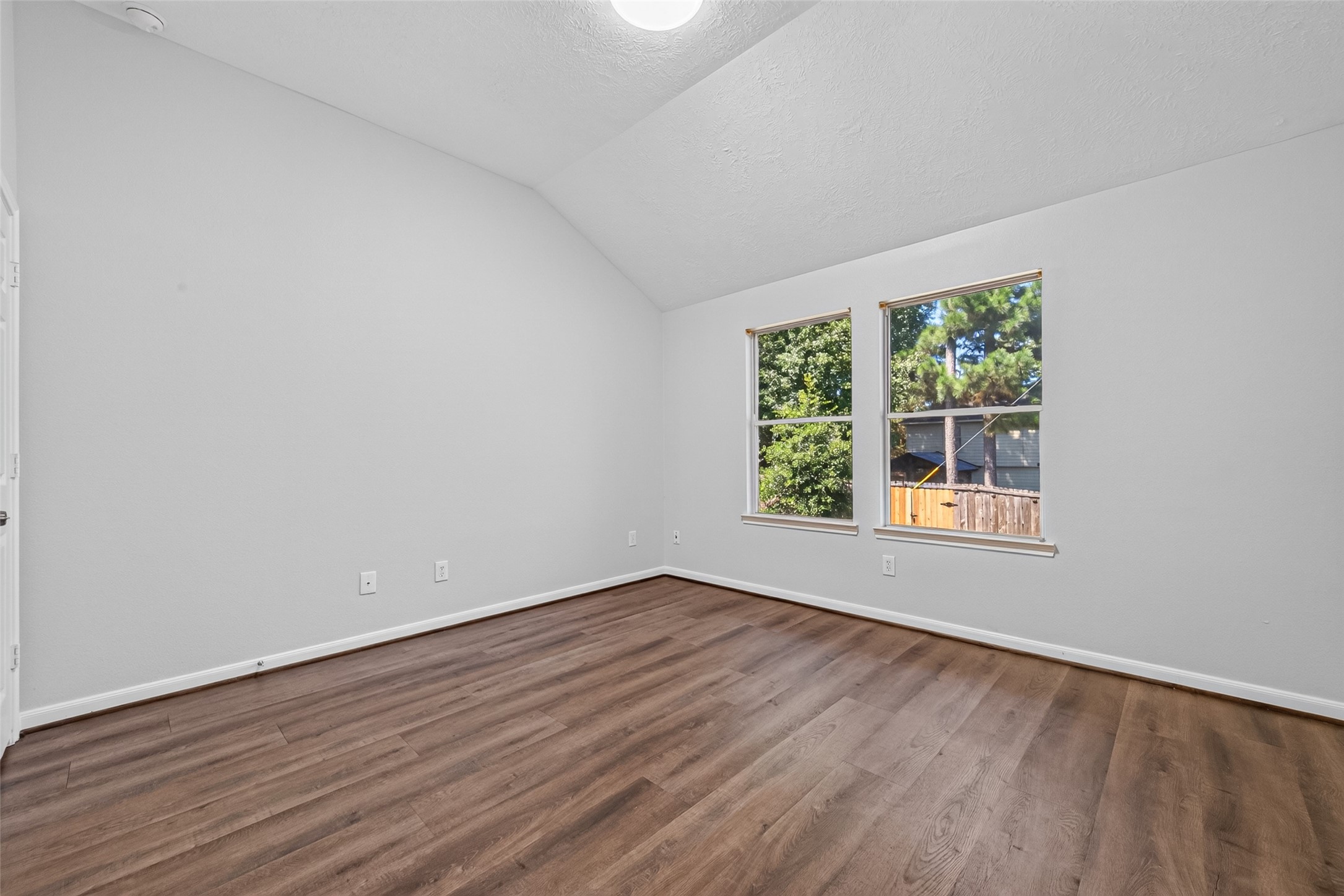 14089 Broken Arrow Drive Property Photo 15