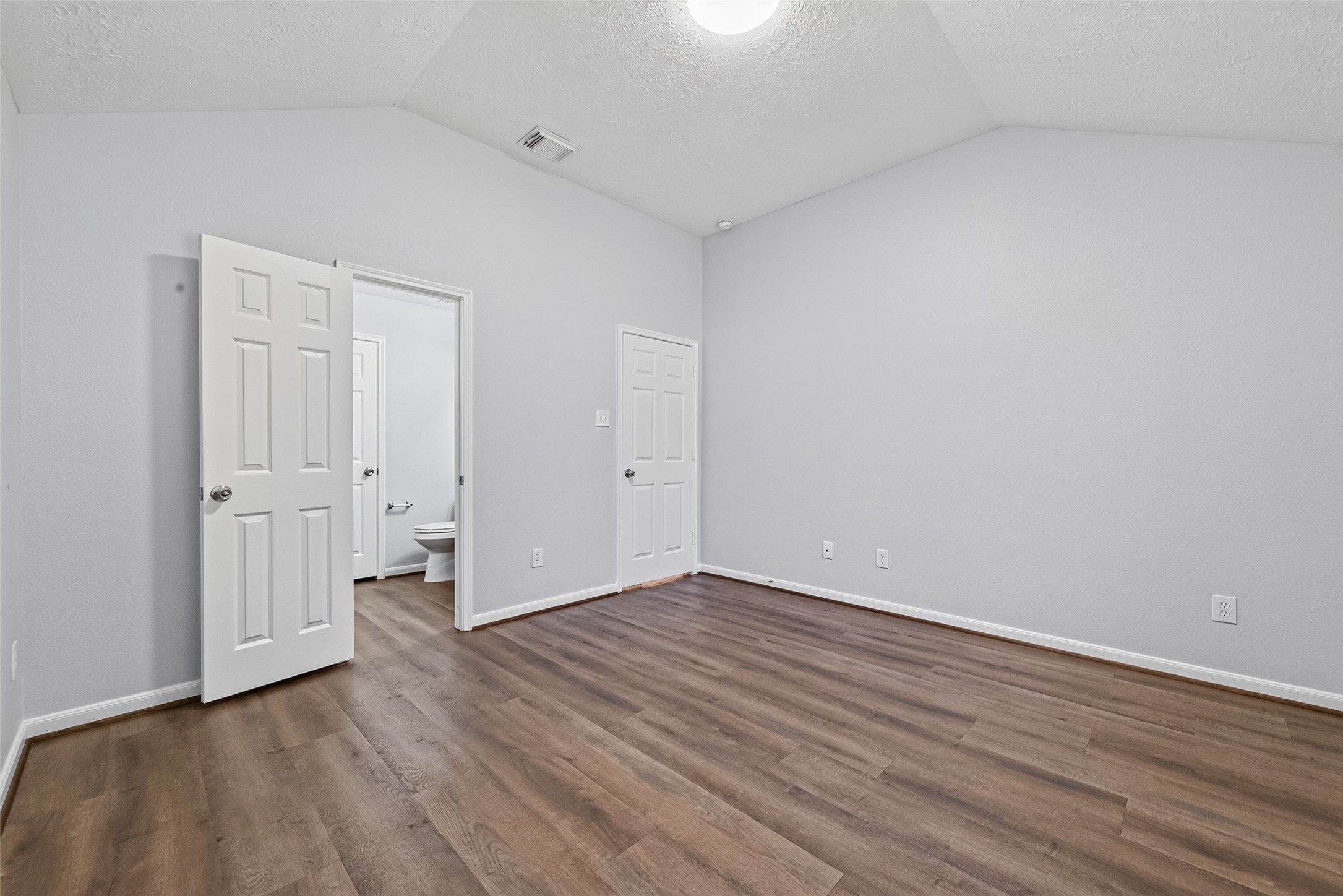 14089 Broken Arrow Drive Property Photo 16