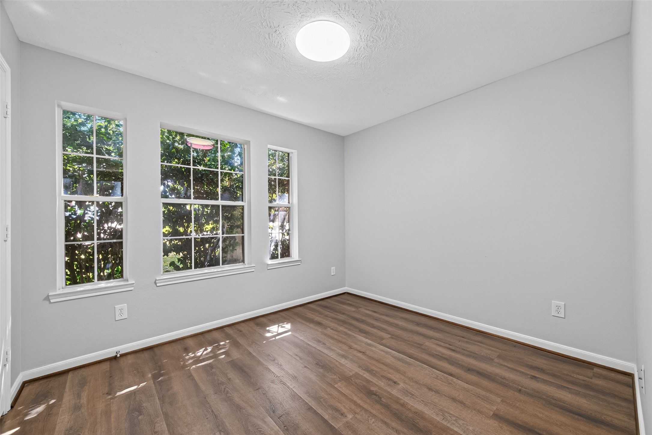 14089 Broken Arrow Drive Property Photo 23