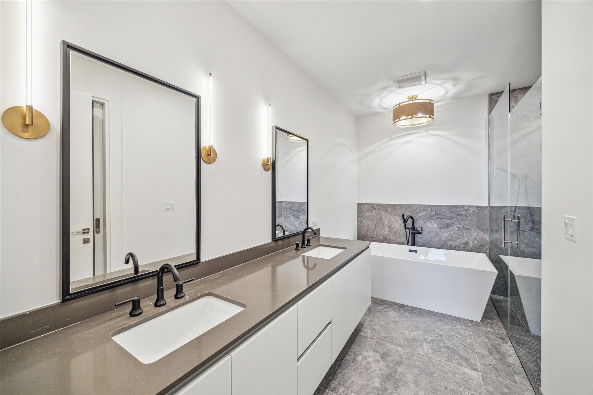 1711 Allen Parkway 1803 Property Photo 6