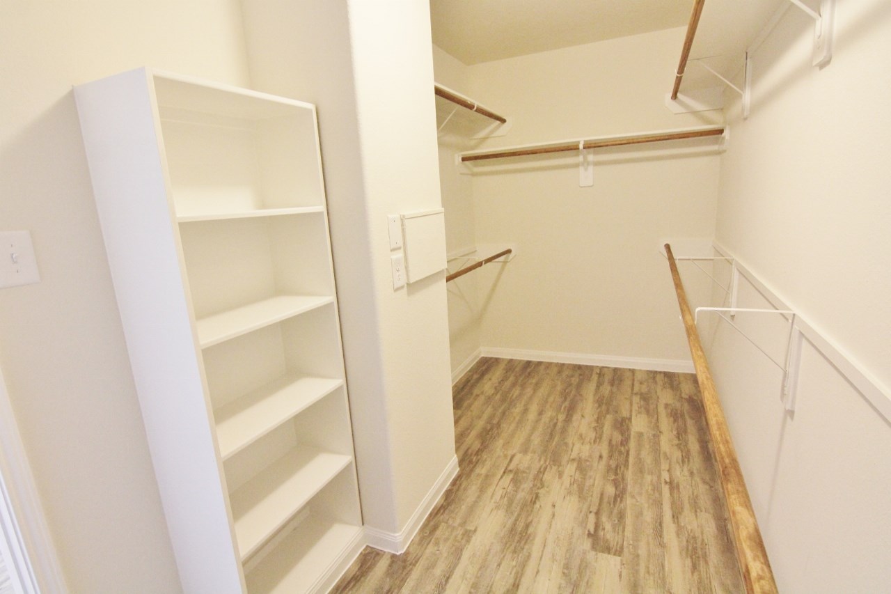 6267 Brenwood Circle Property Photo 10