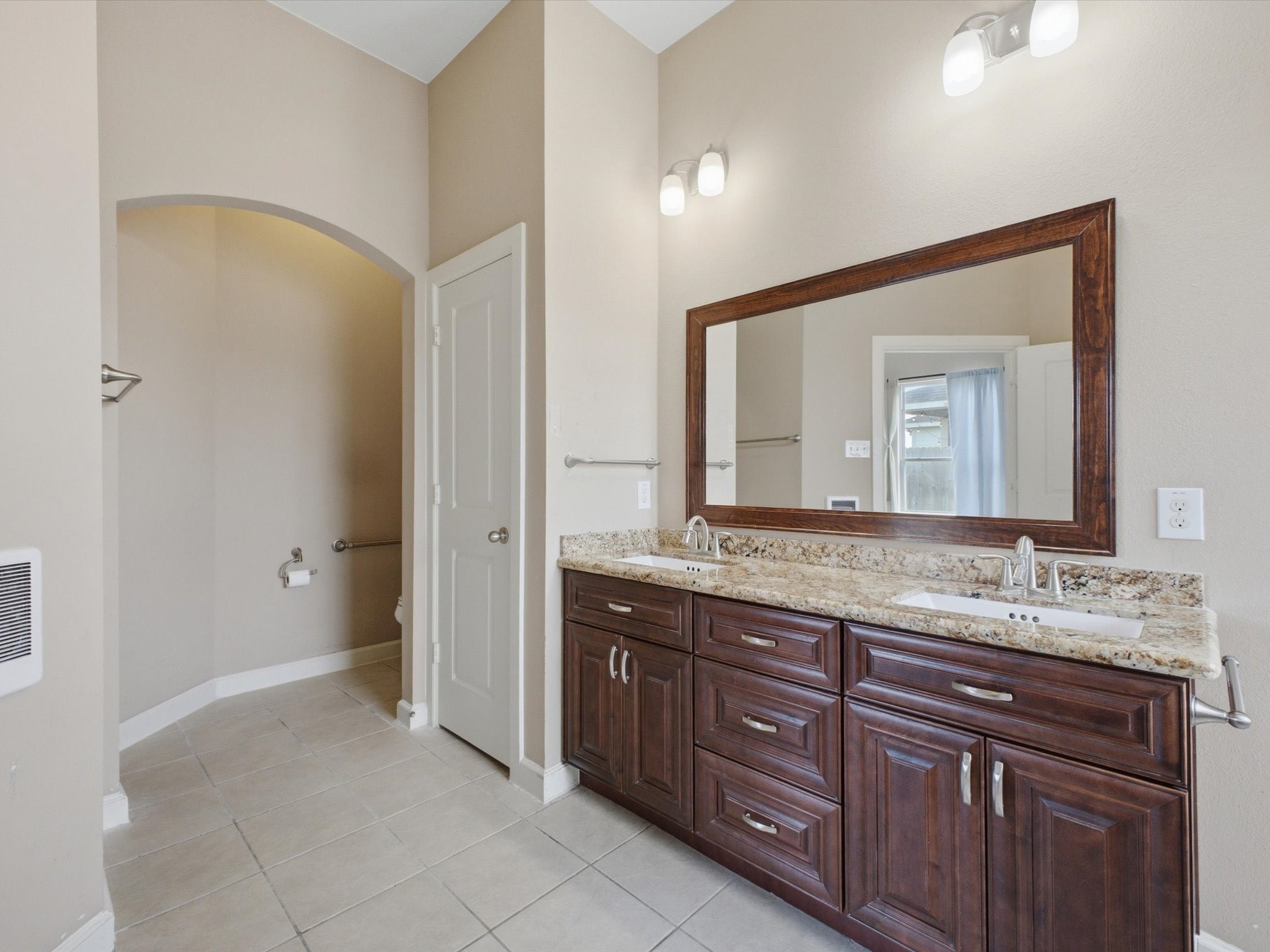 19507 Corbit Grove Court Property Photo 17