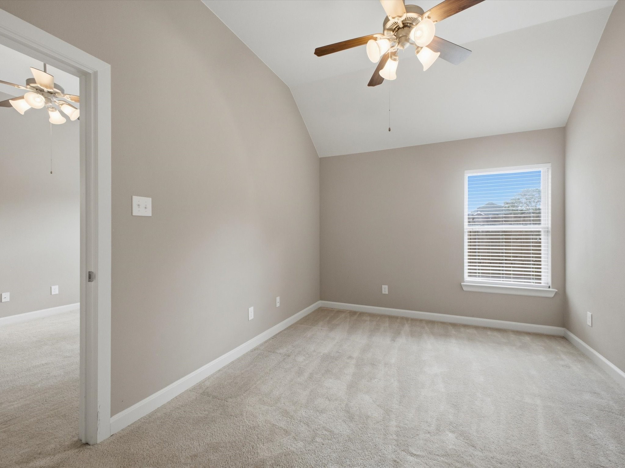 19507 Corbit Grove Court Property Photo 23