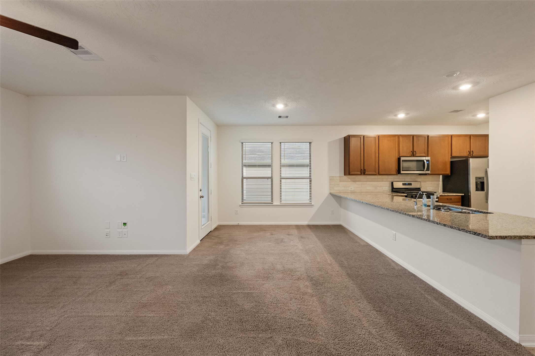2652 Bluewood Court Property Photo 6