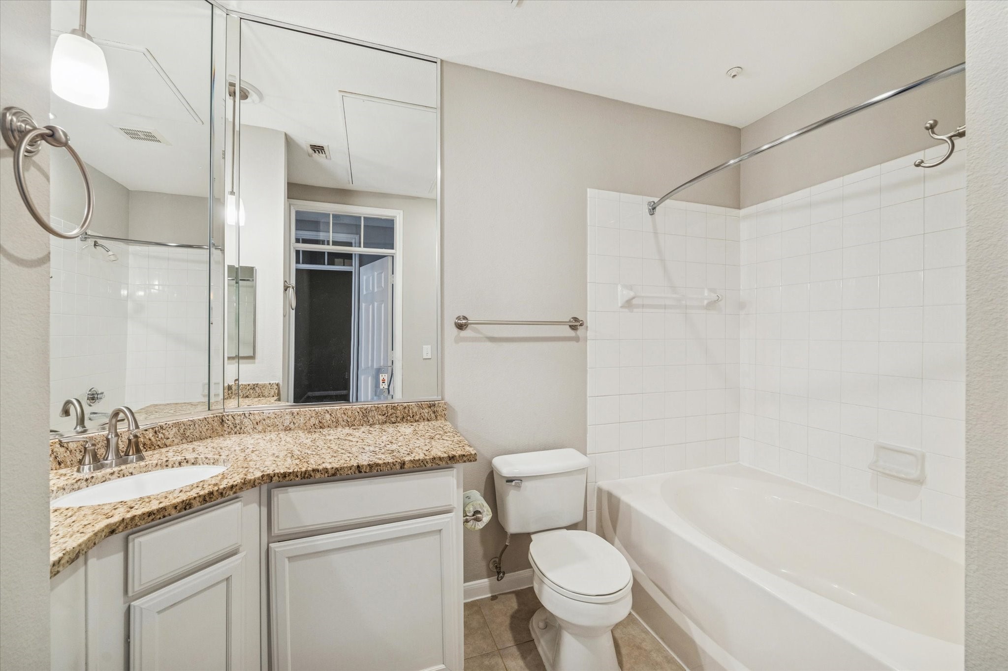 5353 Memorial Drive 3062 Property Photo 10