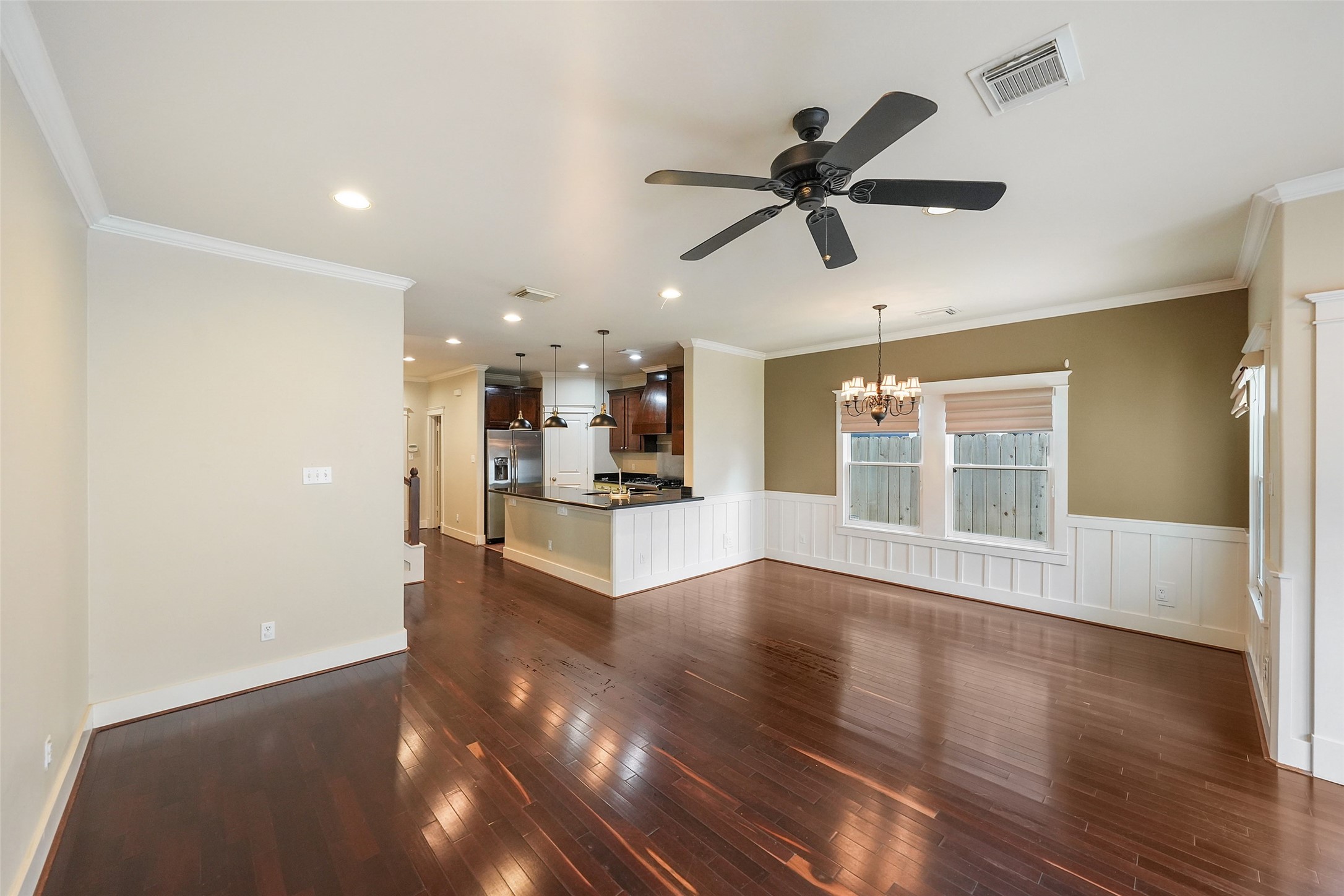 1317 Prince Street Property Photo 5