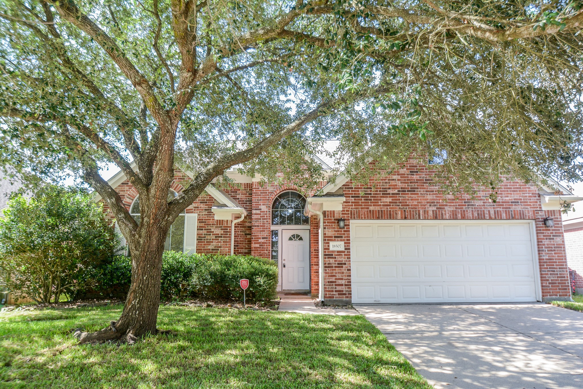 18507 Lodgepole Pine Street Property Photo 4
