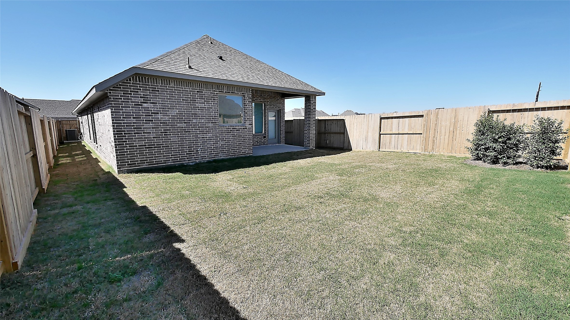 2819 Orange Leaf Drive Property Photo 3