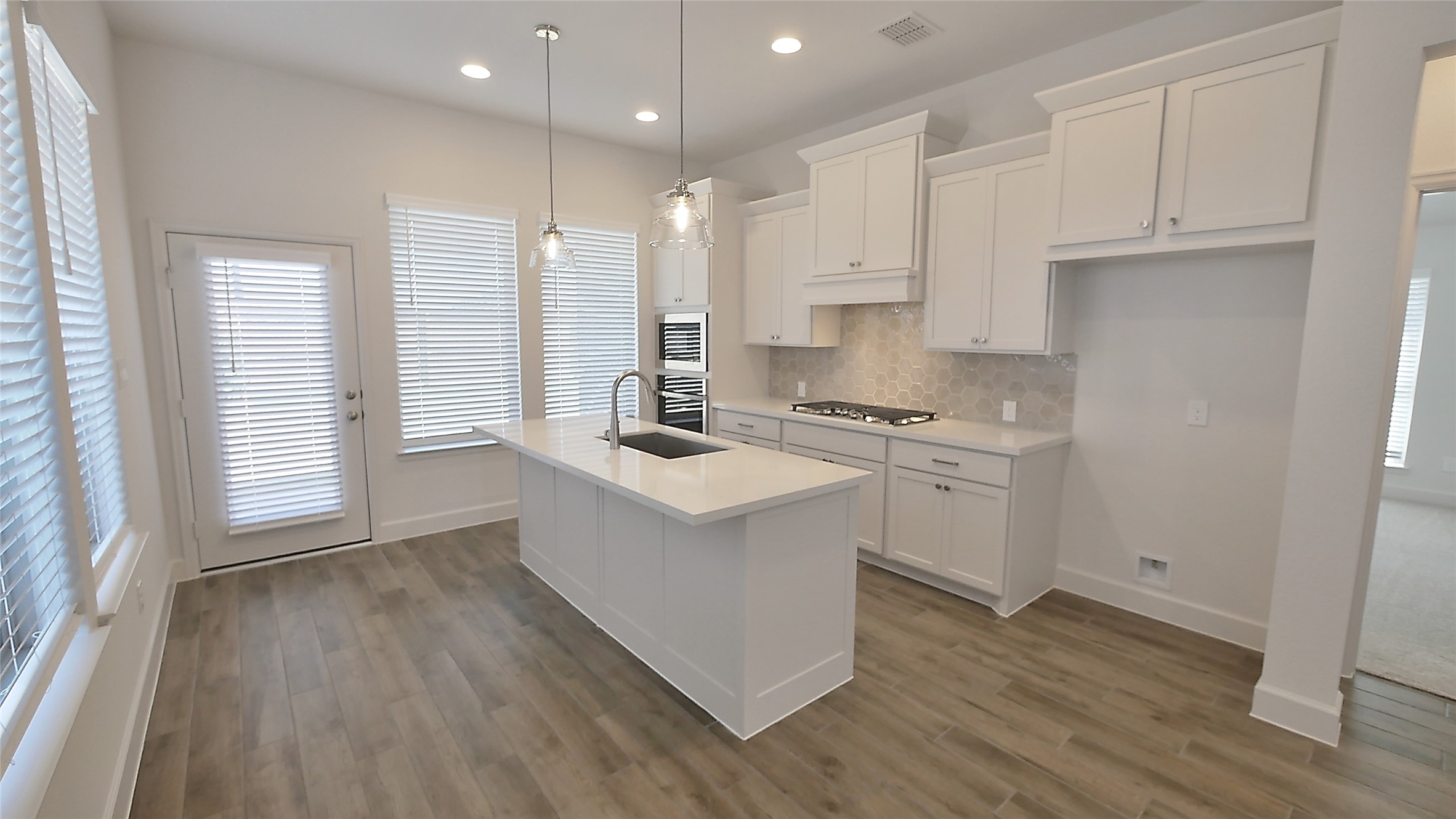 2819 Orange Leaf Drive Property Photo 11