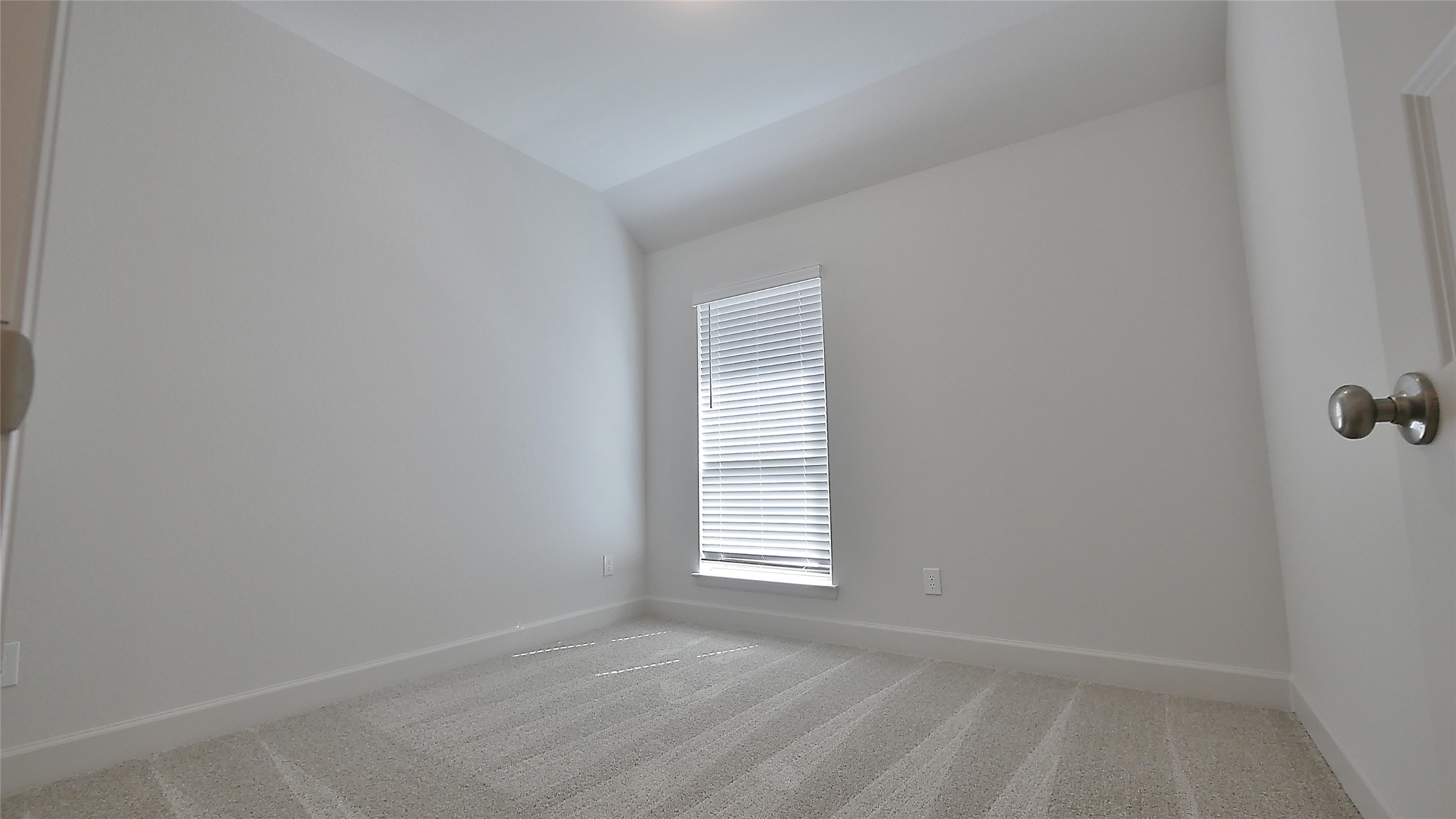 2819 Orange Leaf Drive Property Photo 16