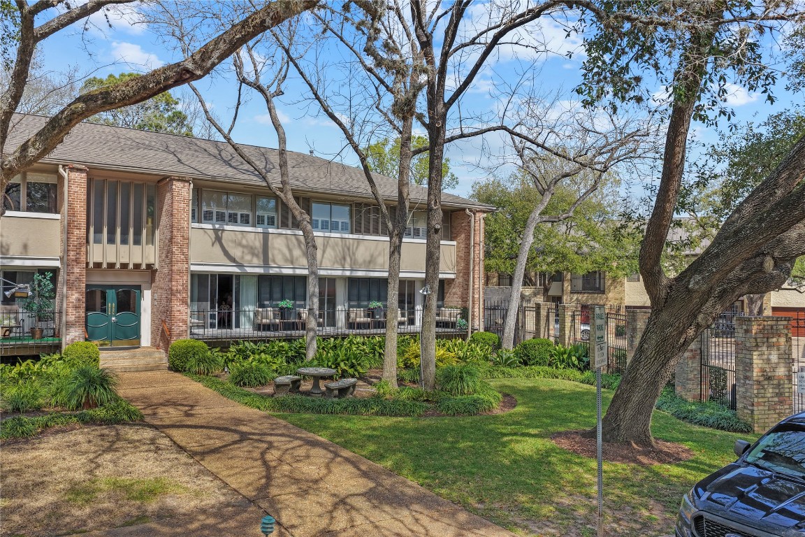 604 S Ripple Creek Drive 604 Property Photo 6