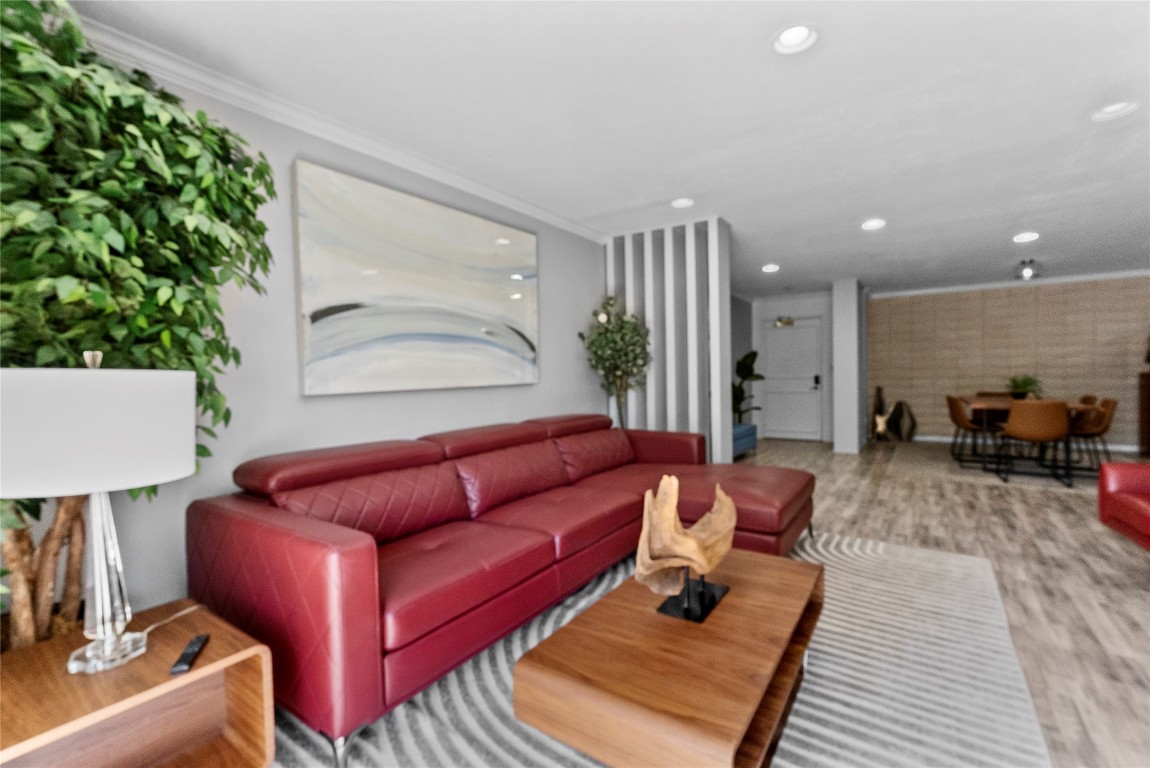604 S Ripple Creek Drive 604 Property Photo 8