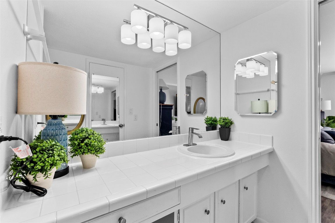 604 S Ripple Creek Drive 604 Property Photo 19