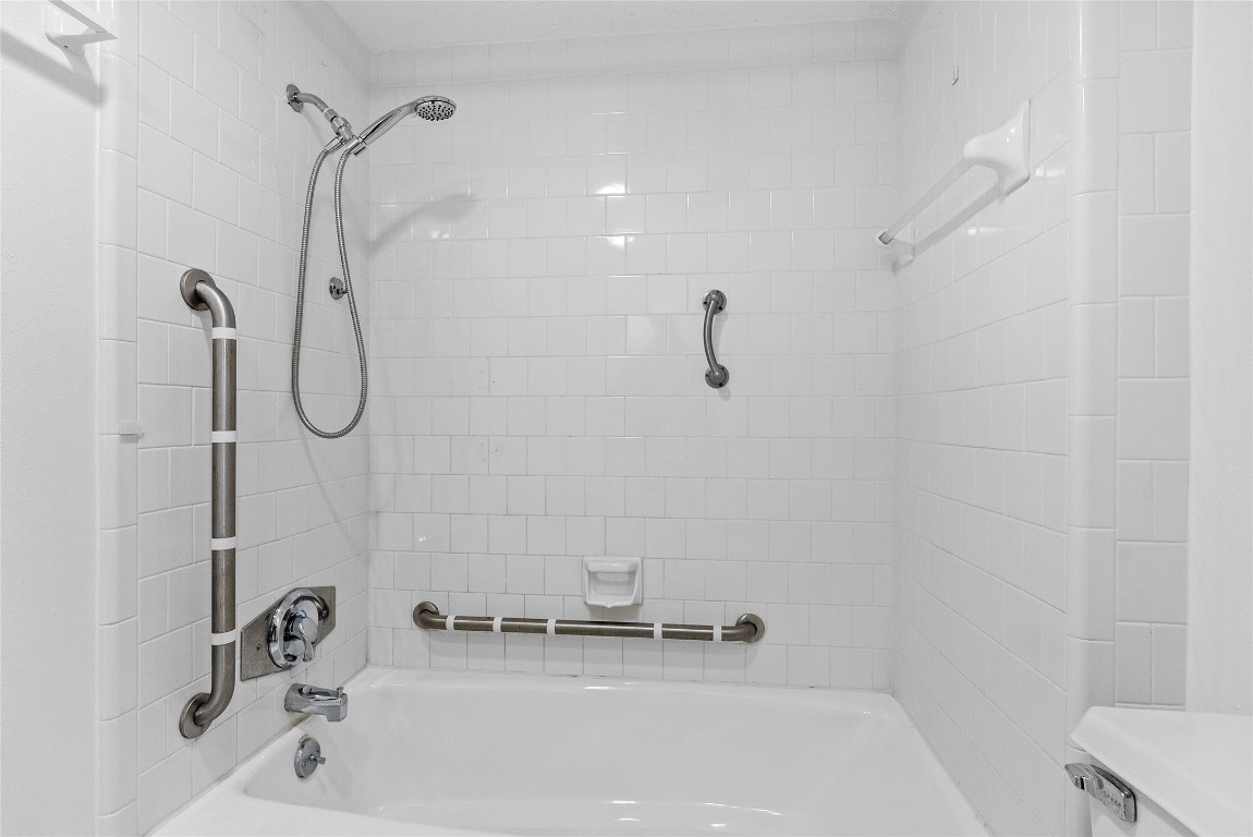 604 S Ripple Creek Drive 604 Property Photo 24