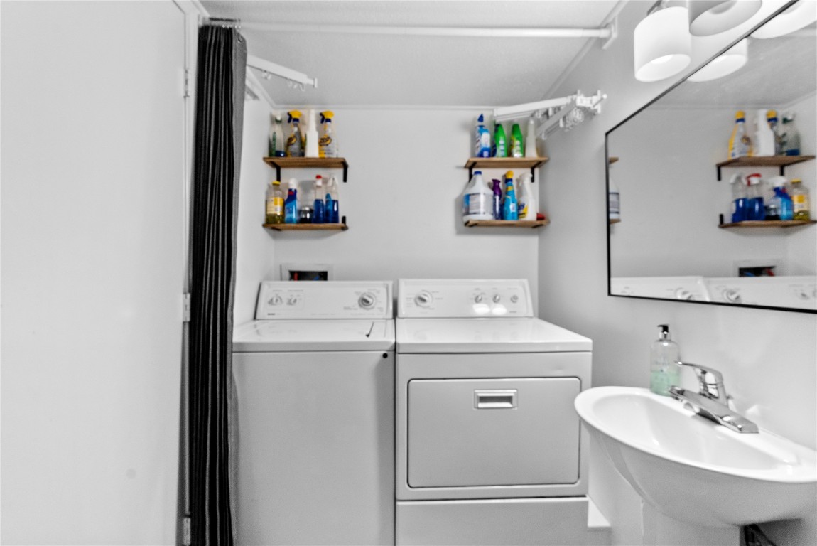 604 S Ripple Creek Drive 604 Property Photo 26