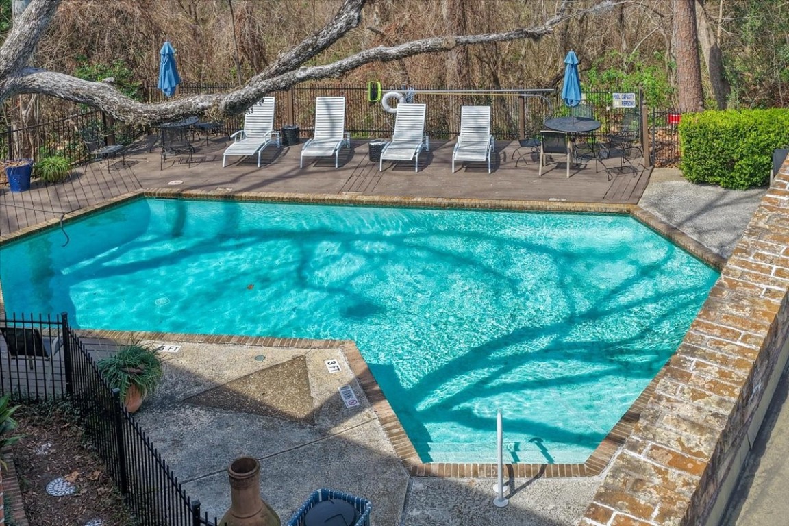 604 S Ripple Creek Drive 604 Property Photo 28