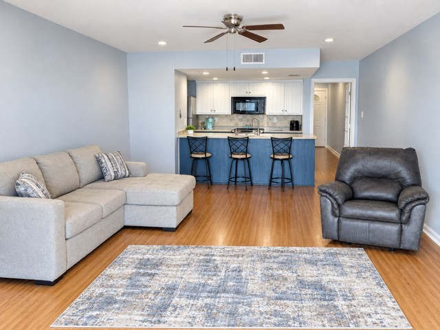 15575 Marina Drive 315c Property Photo 4