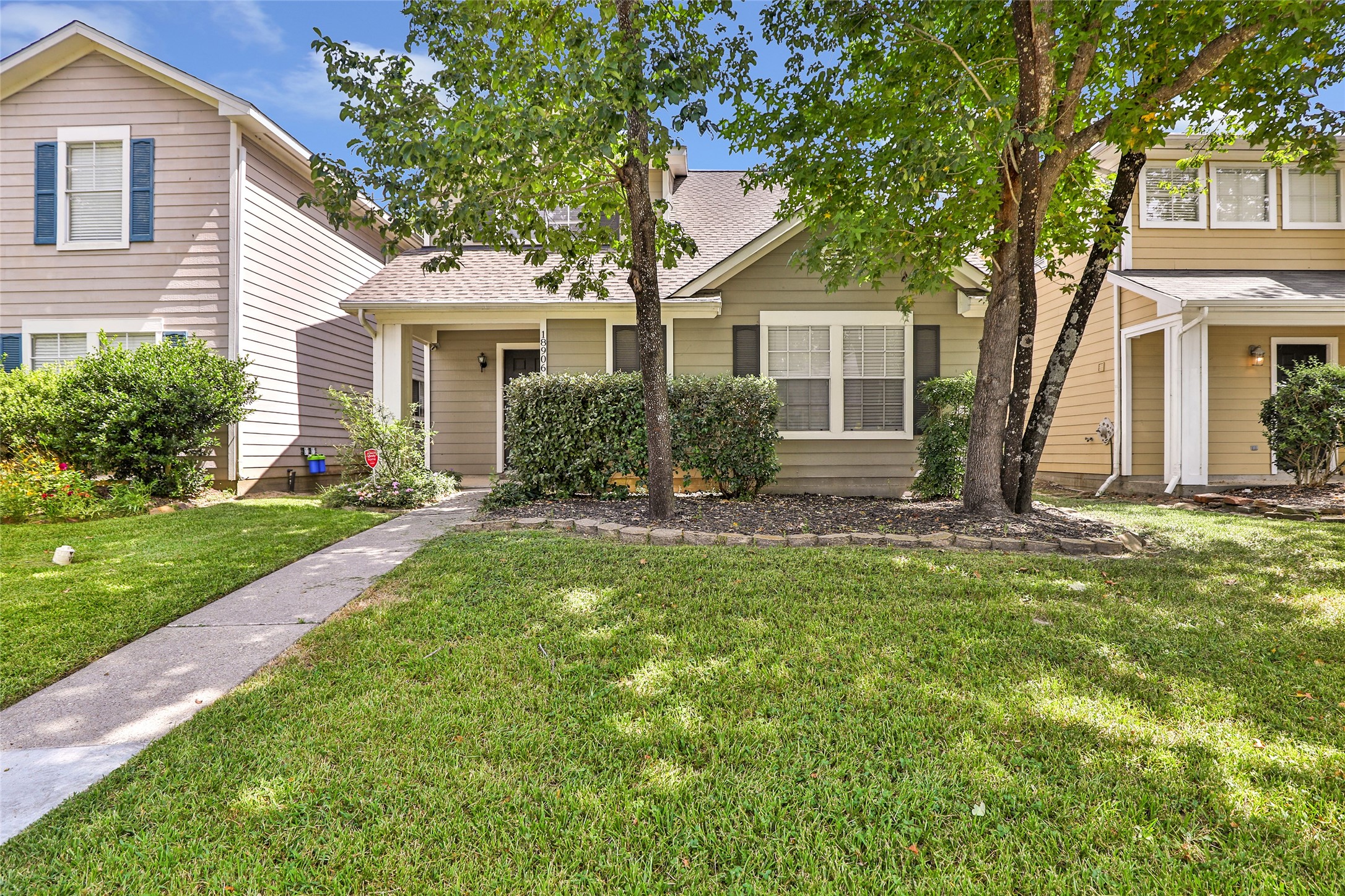 18906 Atasca Oaks Drive Property Photo 1