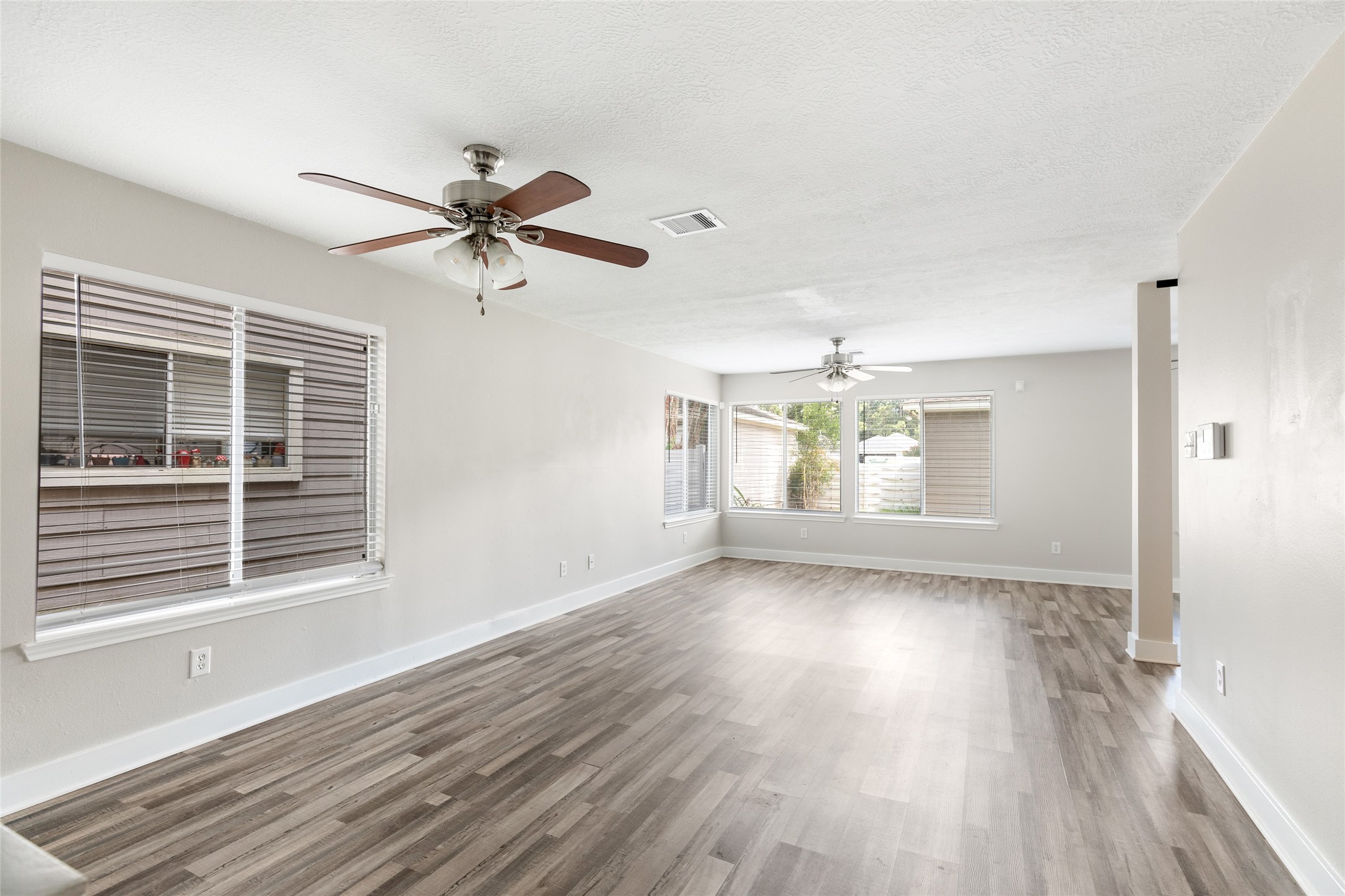 18906 Atasca Oaks Drive Property Photo 8