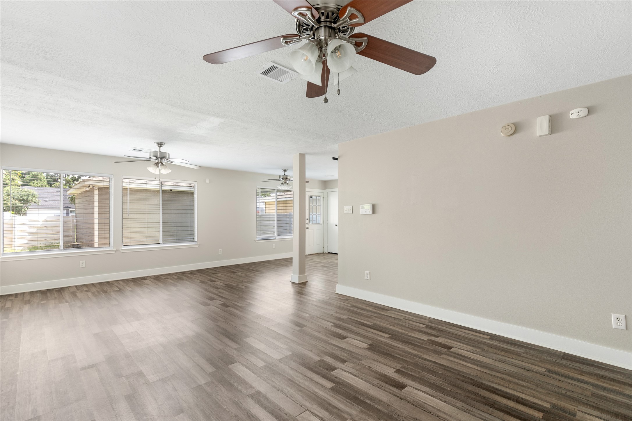 18906 Atasca Oaks Drive Property Photo 9